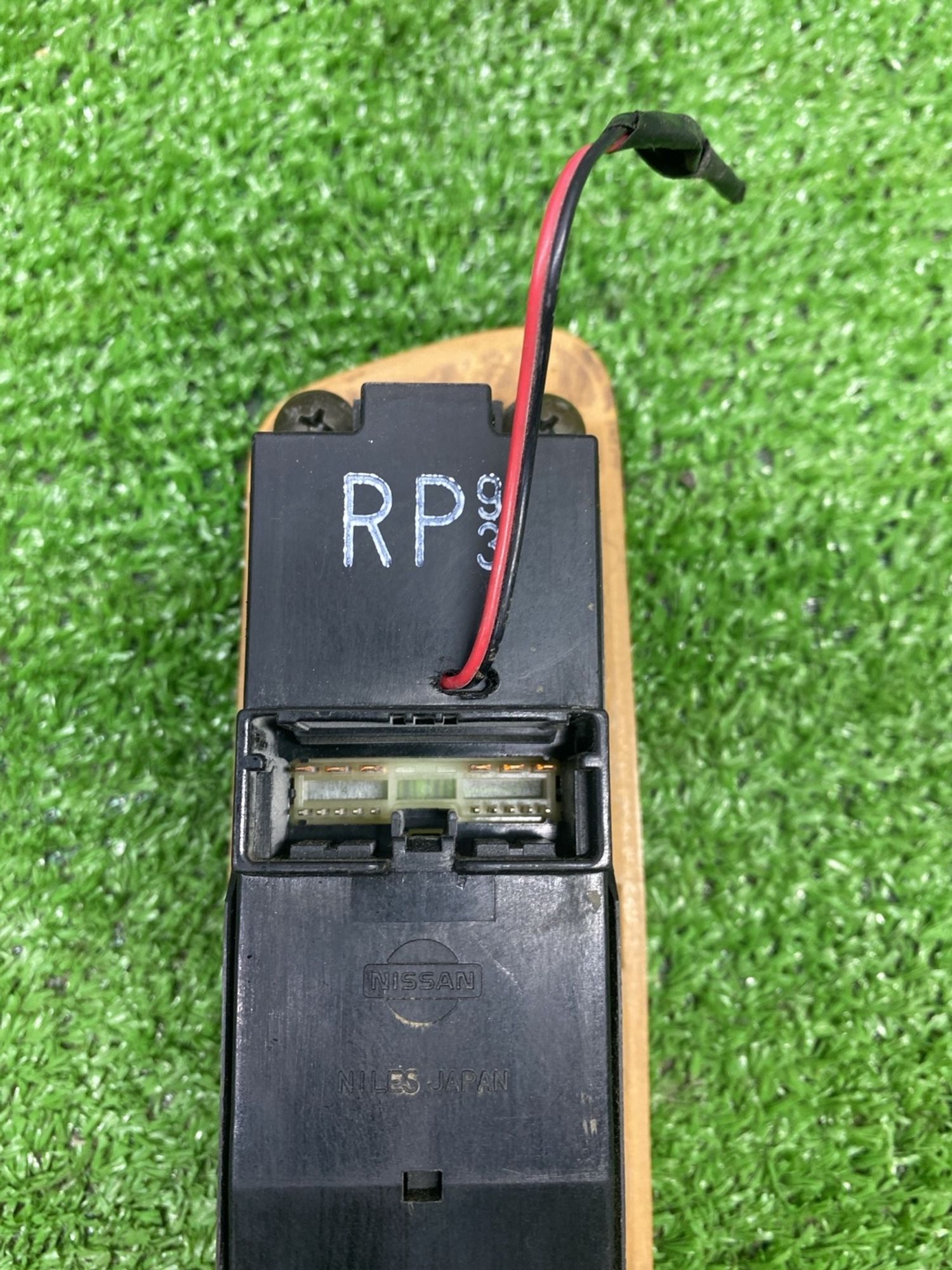 https://ycs.partsauto.market/partsauto-images/thmbs/userImages/cca1856e256b5441544f9aba03b424a6/part/eded787d-d441-4fa2-a8c6-889e2dcfcfcf_1789369031130.jpg