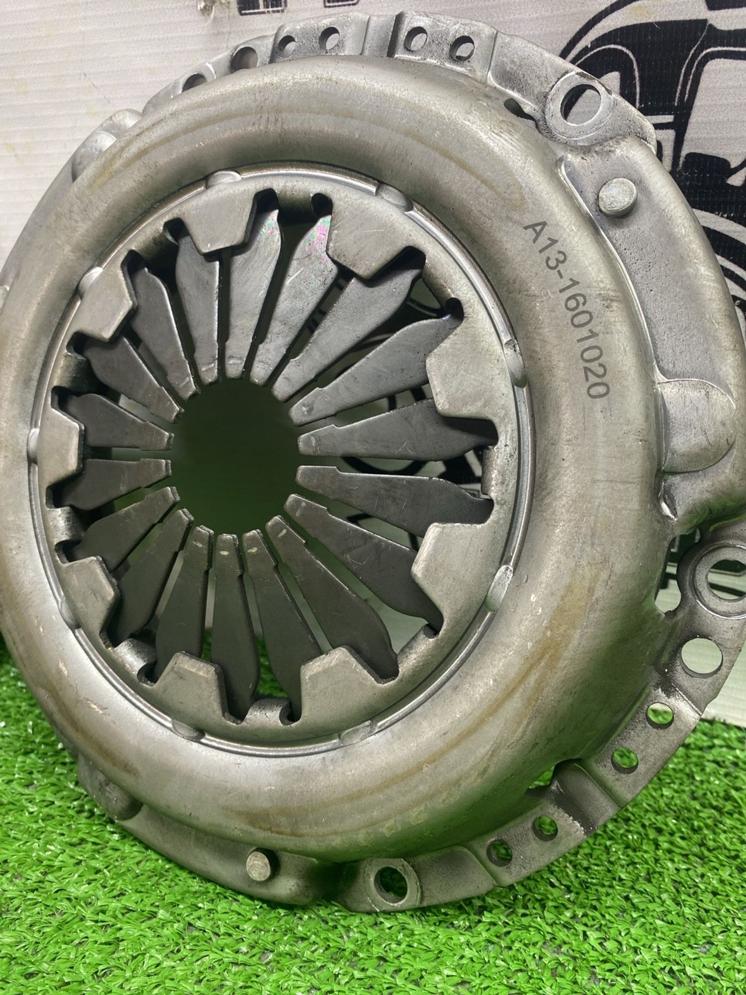 https://ycs.partsauto.market/partsauto-images/thmbs/userImages/cca1856e256b5441544f9aba03b424a6/part/efd07ee0-870e-445a-9c60-b07bc8d1470f_1780911682625.jpg