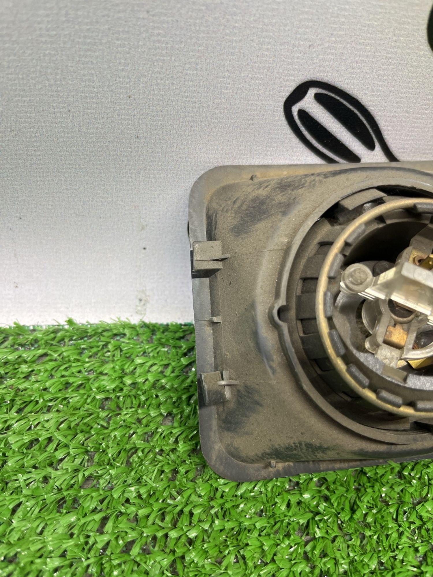 https://ycs.partsauto.market/partsauto-images/thmbs/userImages/cca1856e256b5441544f9aba03b424a6/part/f12d8e47-b904-4753-b9e5-65d91a91c4e8_1781605972647.jpg