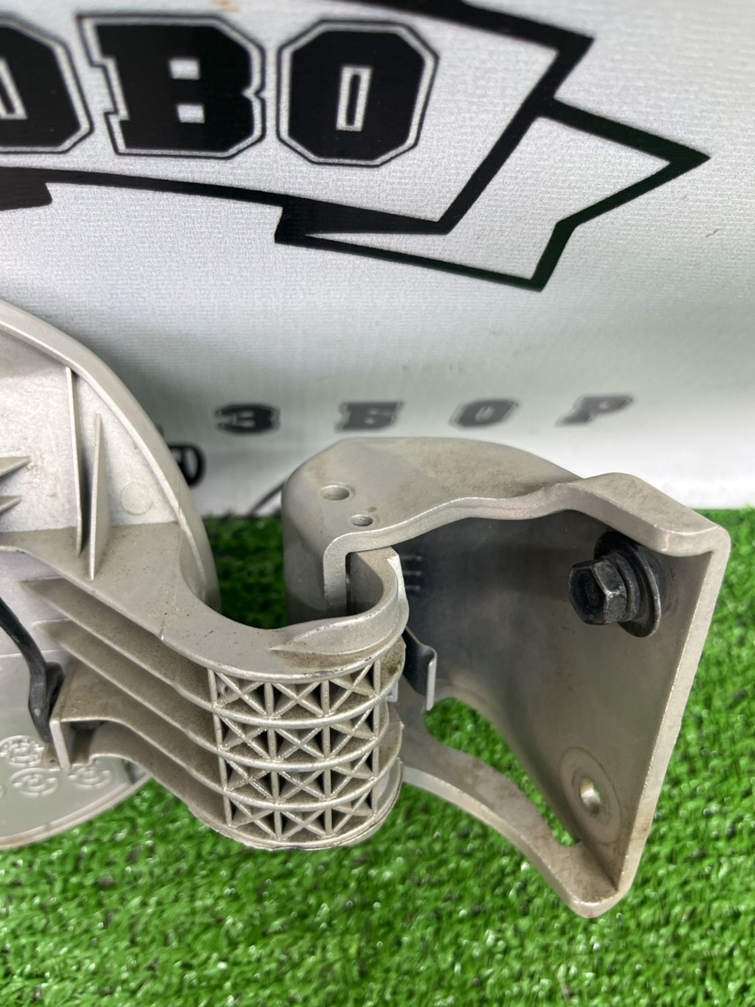 https://ycs.partsauto.market/partsauto-images/thmbs/userImages/cca1856e256b5441544f9aba03b424a6/part/f2222bb7-caa7-41cf-bebf-483beb820cae_1782799730147.jpg