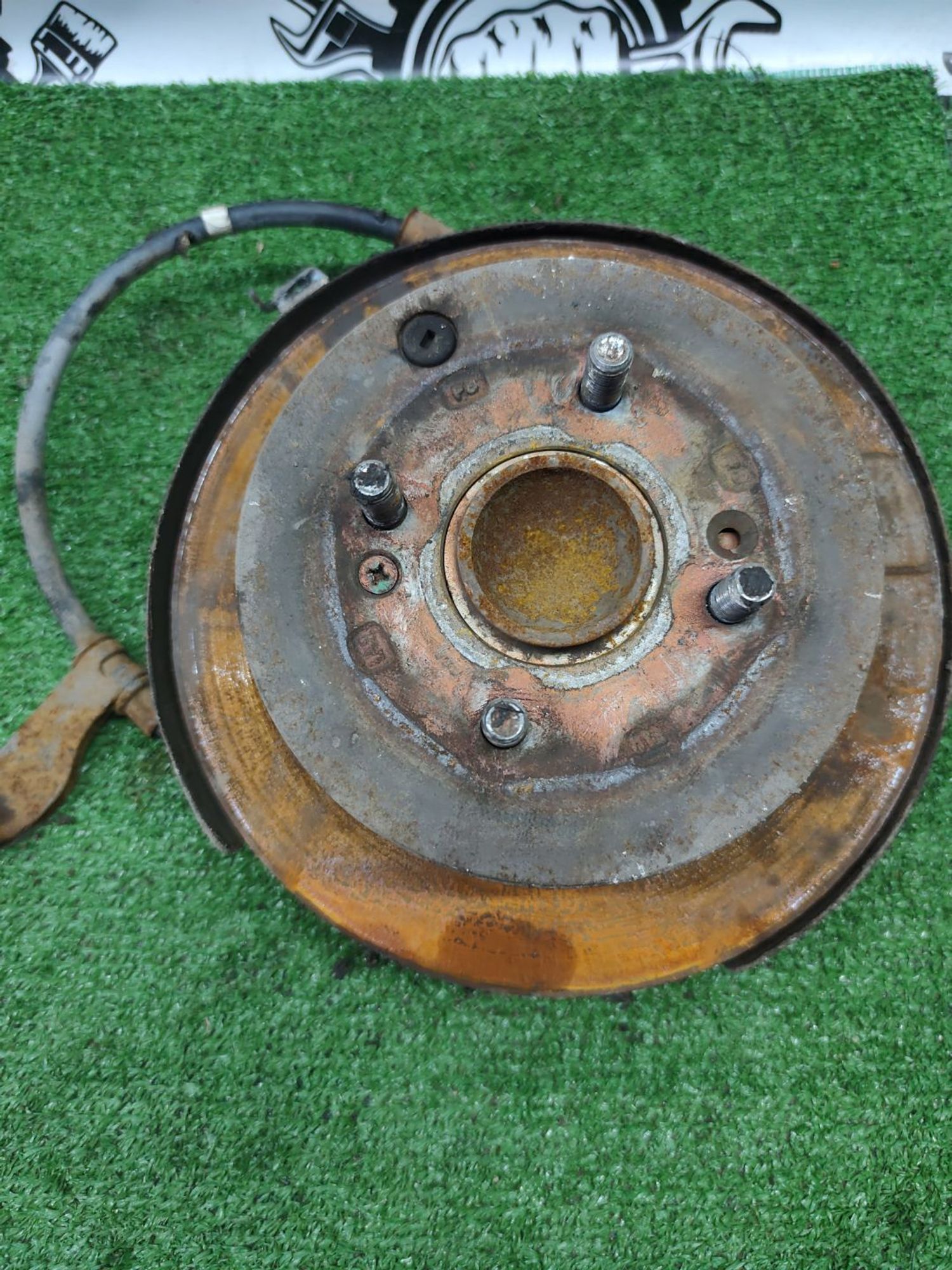https://ycs.partsauto.market/partsauto-images/thmbs/userImages/cca1856e256b5441544f9aba03b424a6/part/f2acc398-ba3e-4209-a294-8115064332cd_1783579272121.jpg