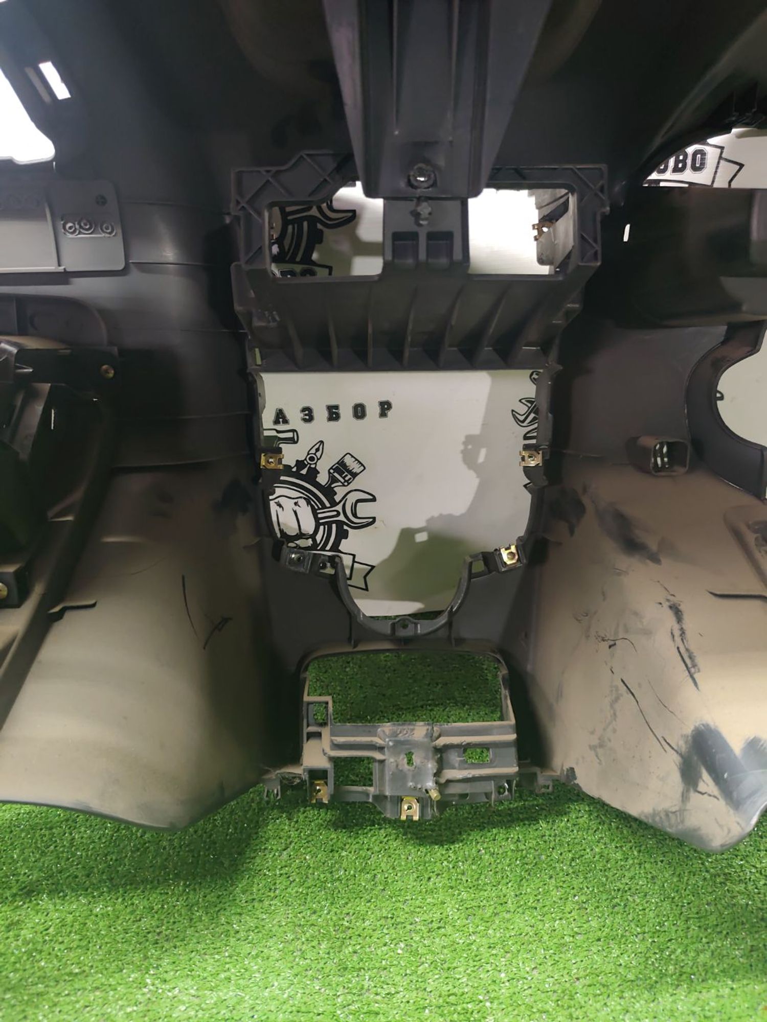 https://ycs.partsauto.market/partsauto-images/thmbs/userImages/cca1856e256b5441544f9aba03b424a6/part/f4024812-5733-454a-9582-27768c603ead_1780922269617.jpg