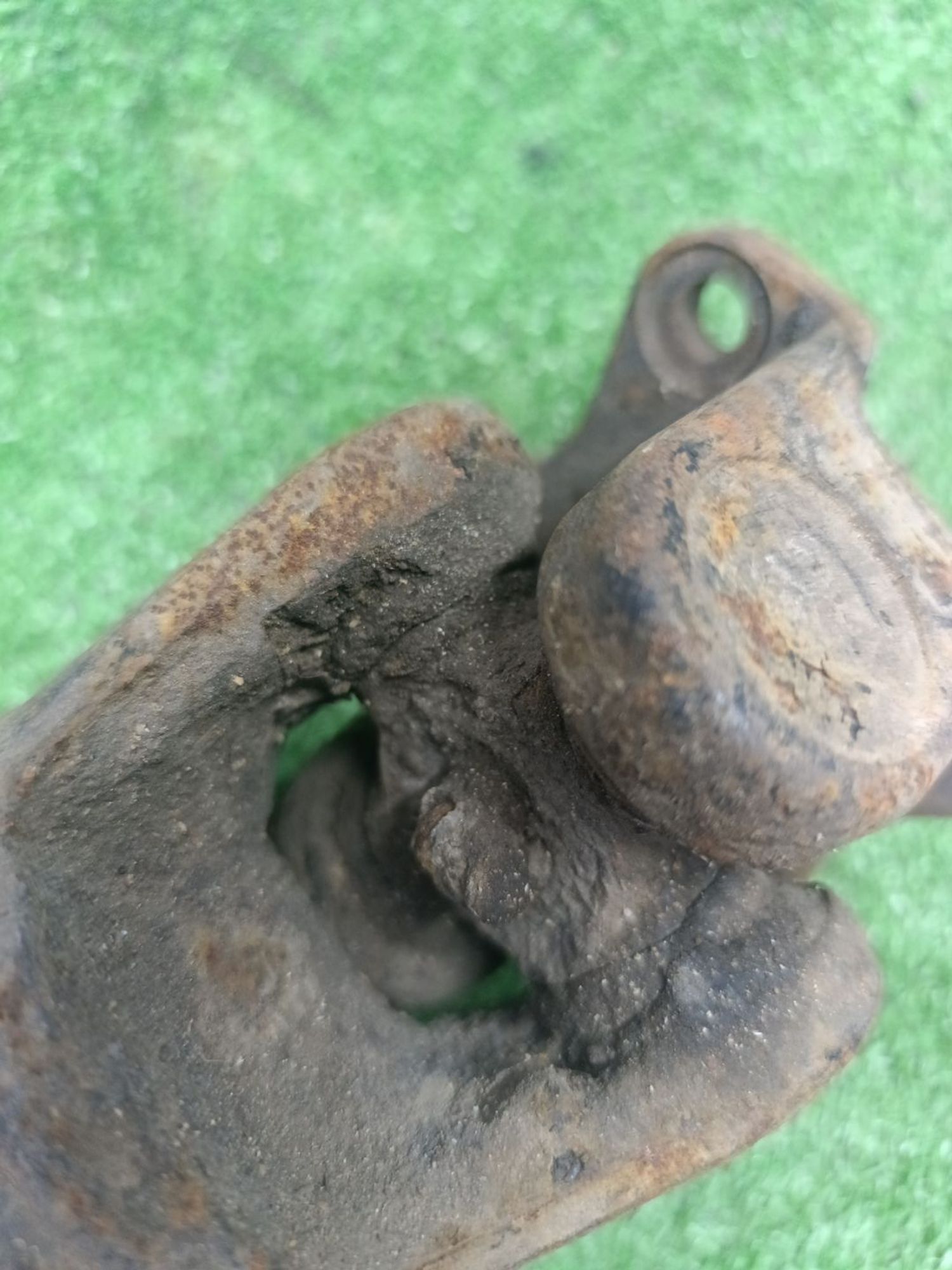 https://ycs.partsauto.market/partsauto-images/thmbs/userImages/cca1856e256b5441544f9aba03b424a6/part/f5141e38-a558-4264-bb7c-6b173a3b6c9c_1787638898737.jpg