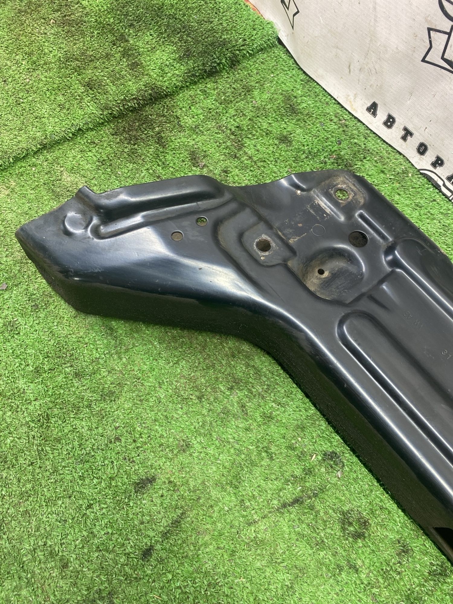 https://ycs.partsauto.market/partsauto-images/thmbs/userImages/cca1856e256b5441544f9aba03b424a6/part/f5889e8b-677c-49bf-8d2f-6d0edb915323_1779090431522.jpg