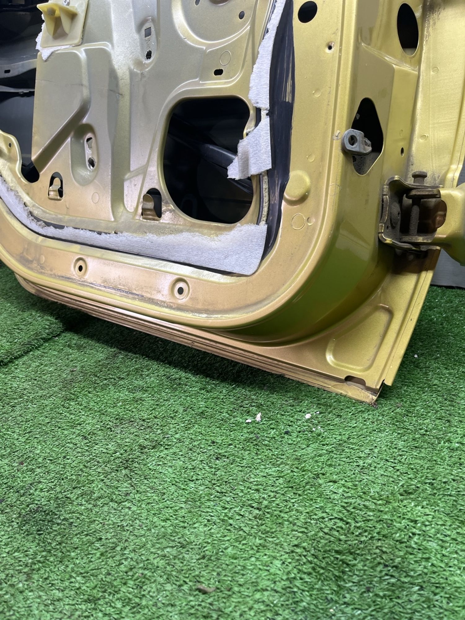 https://ycs.partsauto.market/partsauto-images/thmbs/userImages/cca1856e256b5441544f9aba03b424a6/part/f637942e-1f6a-4f57-8c58-07ac4eac2b20_1777540671257.jpg