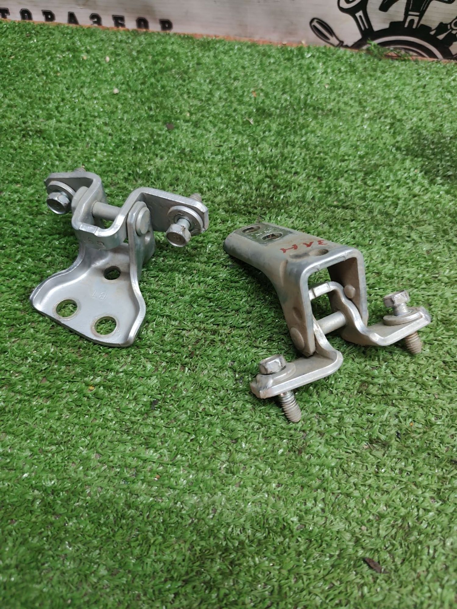 https://ycs.partsauto.market/partsauto-images/thmbs/userImages/cca1856e256b5441544f9aba03b424a6/part/f63a75a3-1bd4-4ea6-ad7c-9d378707f327_1779866049039.jpg