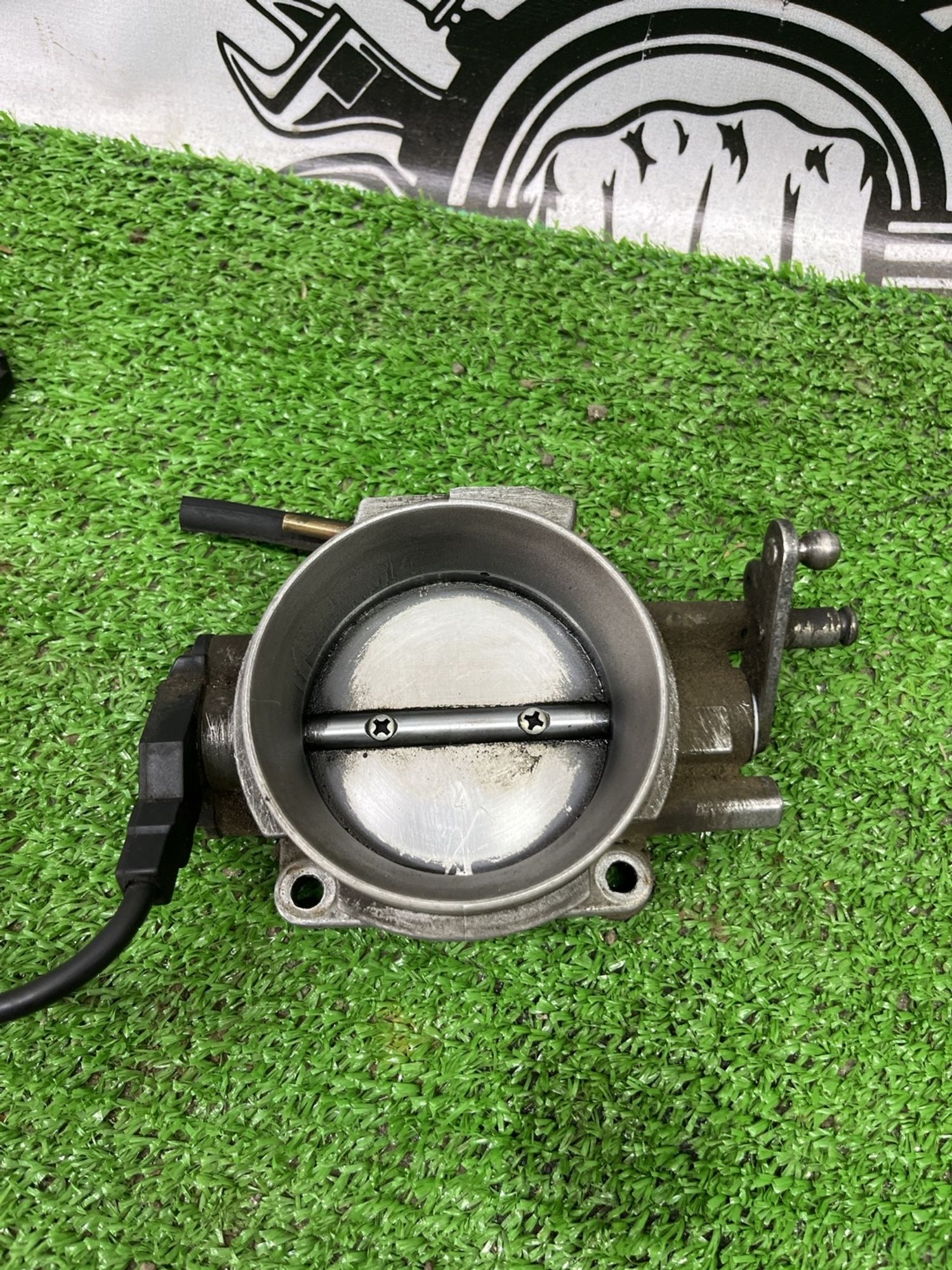 https://ycs.partsauto.market/partsauto-images/thmbs/userImages/cca1856e256b5441544f9aba03b424a6/part/f6bdd831-c314-4b1e-a23a-98bf026c1b49_1784264169225.jpg