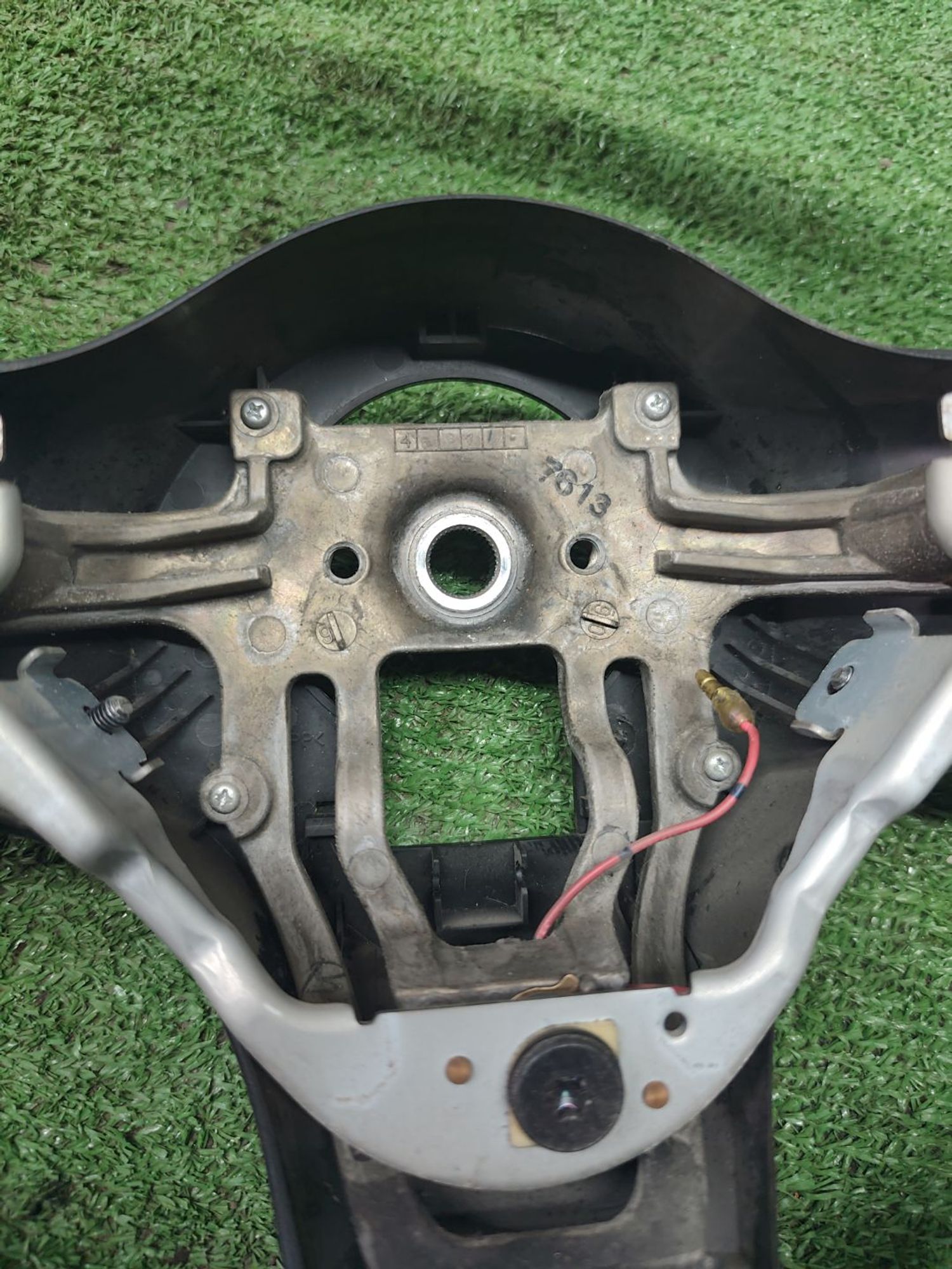 https://ycs.partsauto.market/partsauto-images/thmbs/userImages/cca1856e256b5441544f9aba03b424a6/part/fa4389a8-d6f1-4397-b98d-b4e26fab1f46_1779272061185.jpg