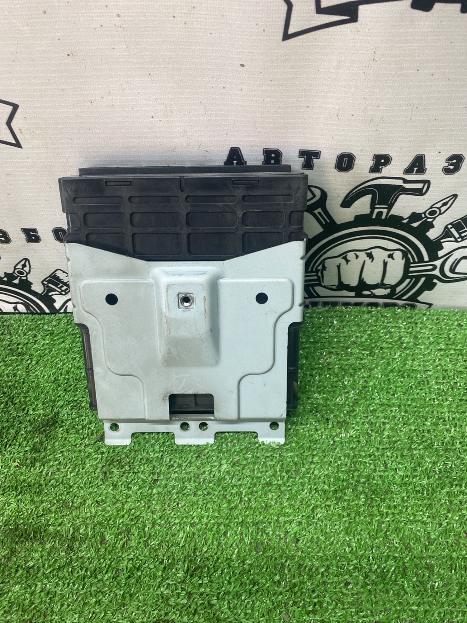 https://ycs.partsauto.market/partsauto-images/thmbs/userImages/cca1856e256b5441544f9aba03b424a6/part/fb001321-b68a-4387-8855-02e91fe6a239_1779695113793.jpg