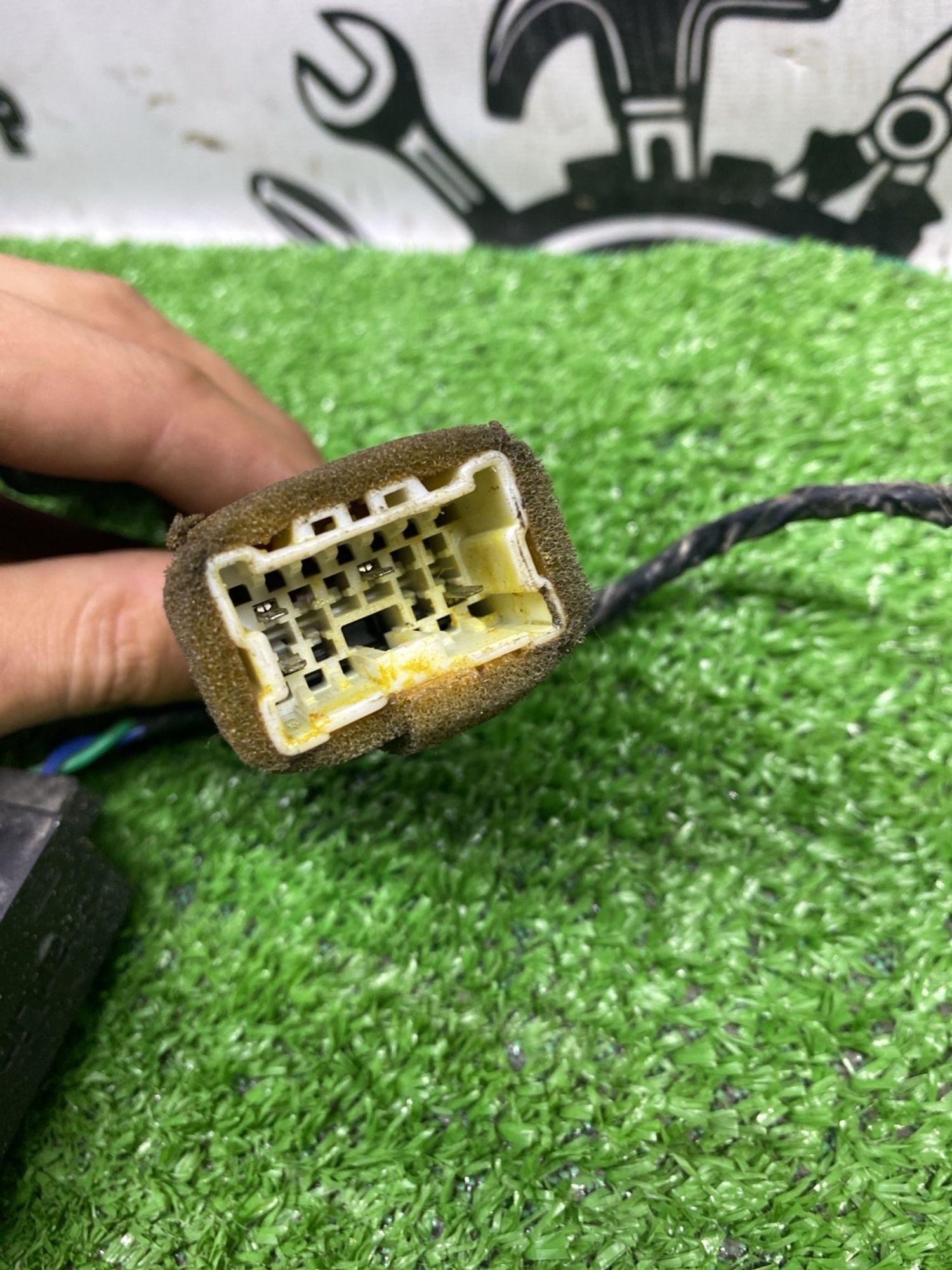 https://ycs.partsauto.market/partsauto-images/thmbs/userImages/cca1856e256b5441544f9aba03b424a6/part/fc11acd8-f972-4aca-bc2e-6cb3b031e97a_1789376833444.jpg