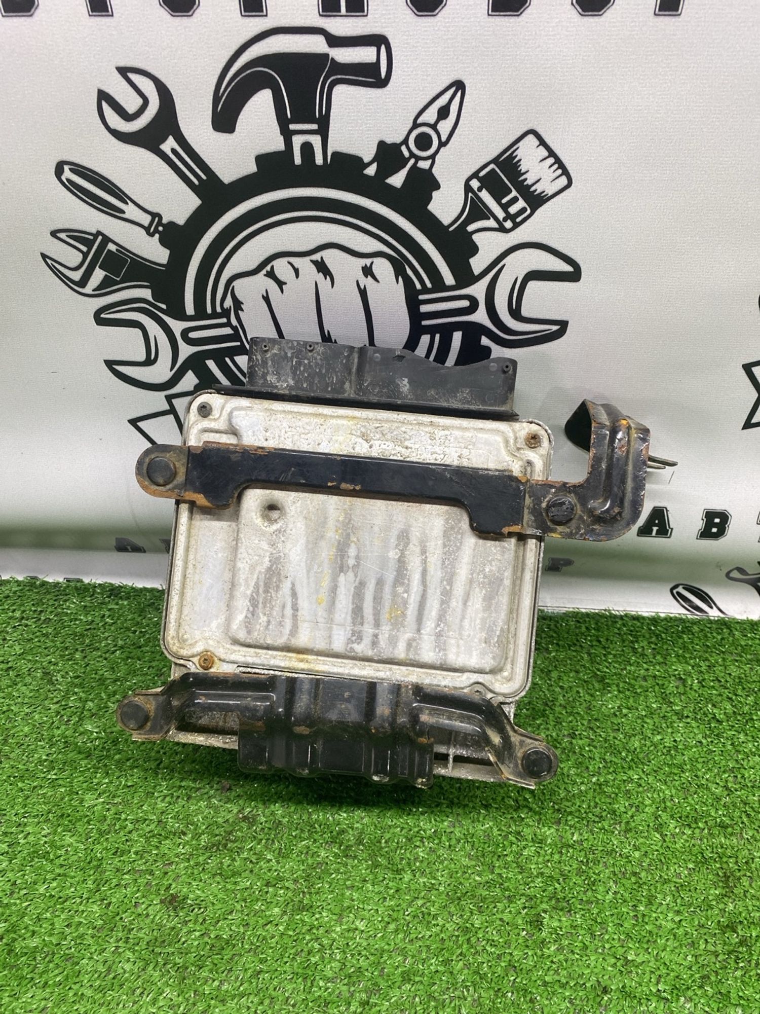https://ycs.partsauto.market/partsauto-images/thmbs/userImages/cca1856e256b5441544f9aba03b424a6/part/fd178bf2-5dcf-4f76-aea6-194ae2dc5264_1782553492476.jpg