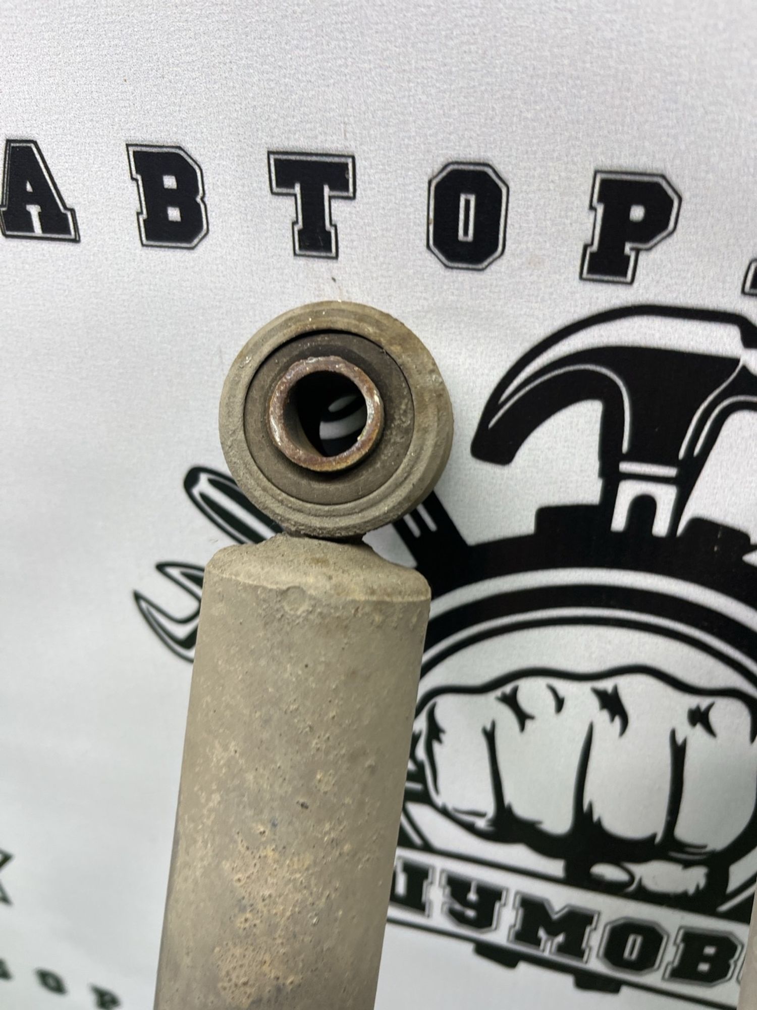 https://ycs.partsauto.market/partsauto-images/thmbs/userImages/cca1856e256b5441544f9aba03b424a6/part/fd7a67c7-33e7-4ff3-956b-523b929b1000_1782822681422.jpg