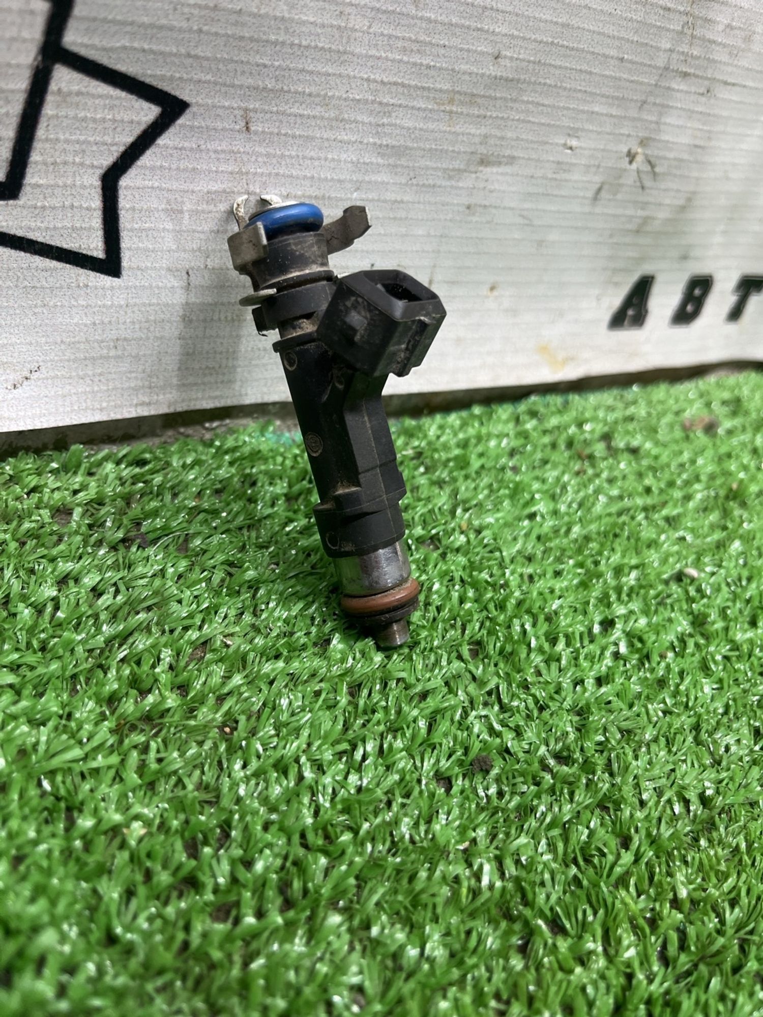 https://ycs.partsauto.market/partsauto-images/thmbs/userImages/cca1856e256b5441544f9aba03b424a6/part/fdfa0ec7-01e7-44b8-9d46-42688297f55e_1774856129051.jpg