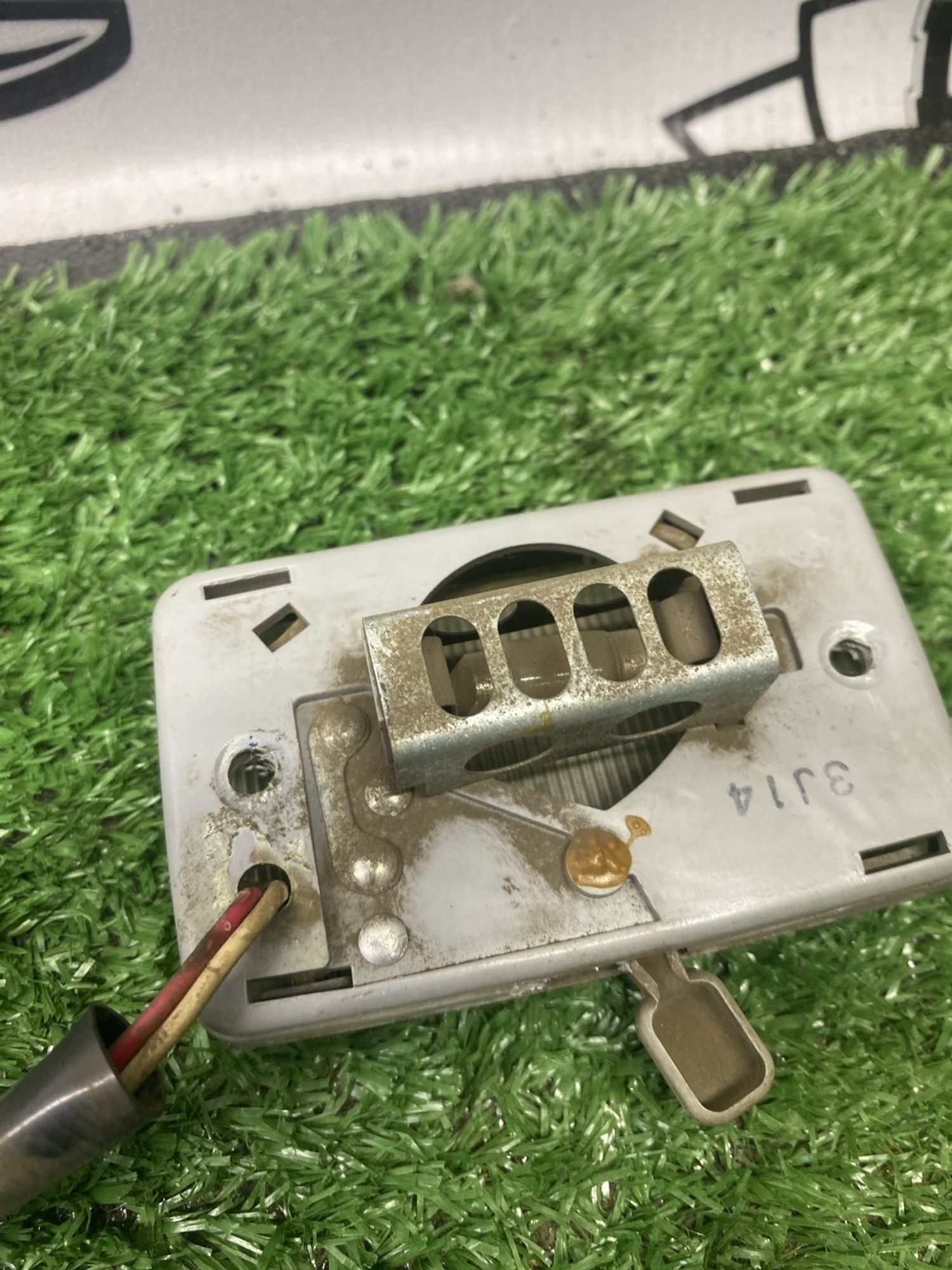 https://ycs.partsauto.market/partsauto-images/thmbs/userImages/cca1856e256b5441544f9aba03b424a6/part/fe0713f6-fa17-453e-8062-916d37bf8511_1782294044354.jpg