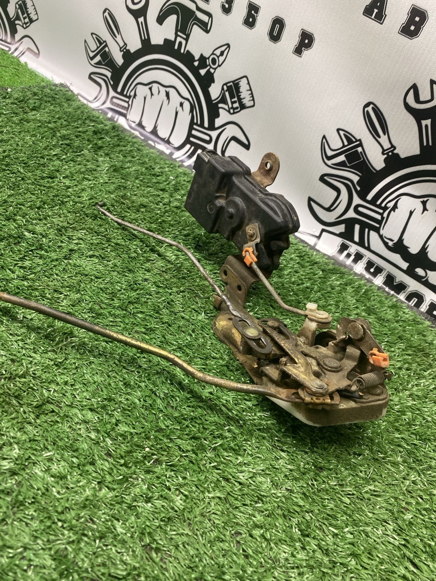 https://ycs.partsauto.market/partsauto-images/thmbs/userImages/cca1856e256b5441544f9aba03b424a6/part/ff0fa0d7-e6a4-4efd-98b1-ec1dc7765f61_1782204615903.jpg