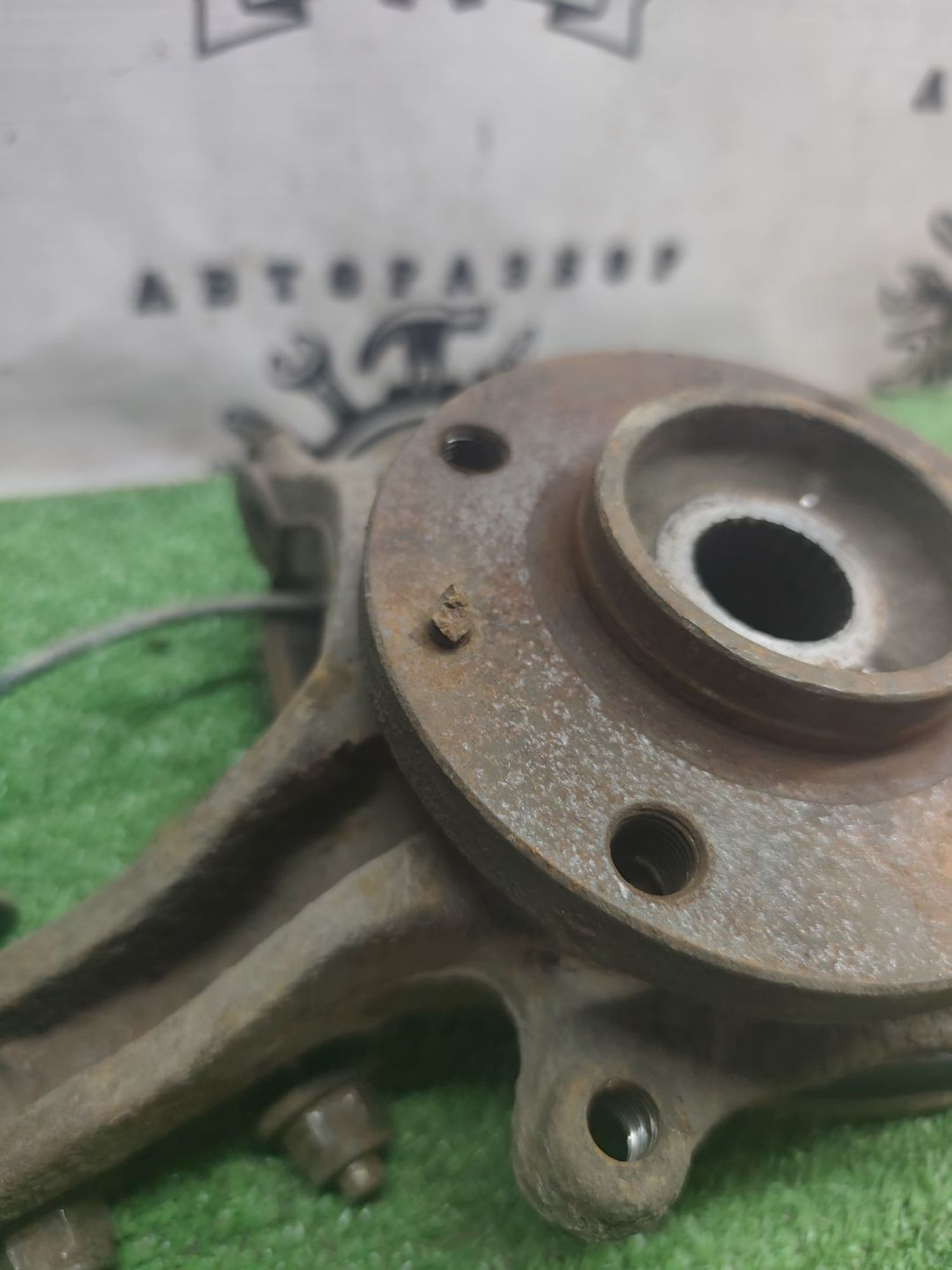 https://ycs.partsauto.market/partsauto-images/thmbs/userImages/cca1856e256b5441544f9aba03b424a6/part/ff903c8b-dc78-406e-9753-a5c27977f5f0_1777783565240.jpg