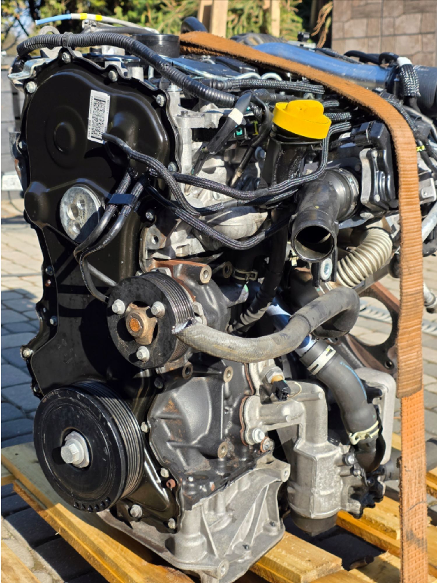 https://ycs.partsauto.market/partsauto-images/thmbs/userImages/cfa32db6046a3376bf98065dfe2d16b7/part/b8dfa9eb-3587-486b-9f72-e7e4e7c19cad_1788362570141.jpg