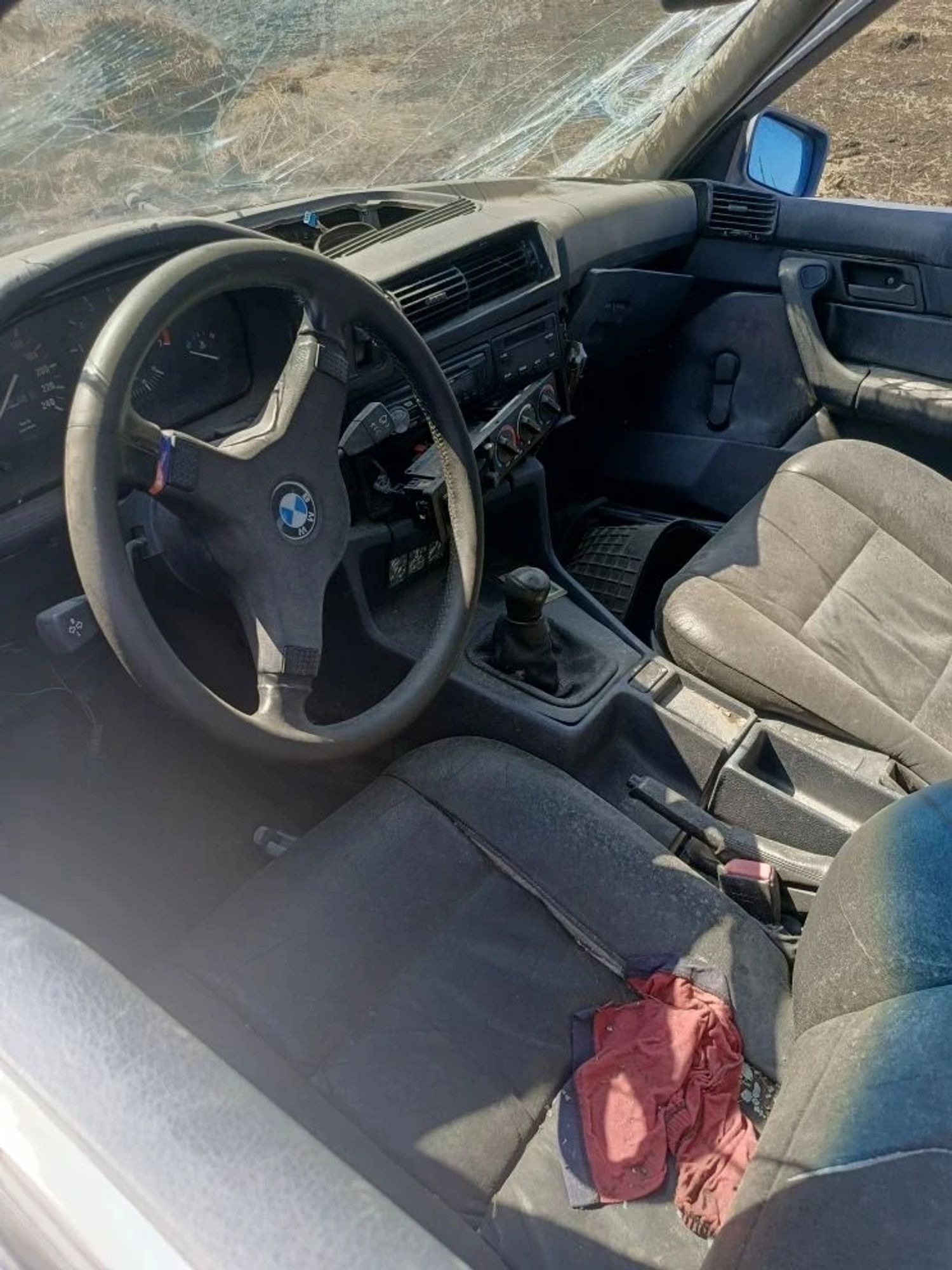 https://ycs.partsauto.market/partsauto-images/thmbs/userImages/d89d66a30f14dbad161fb7a986aa0fe5/car/682e364d-dcf6-4420-8c3d-a422bd216e5b_1779978728476.jpg