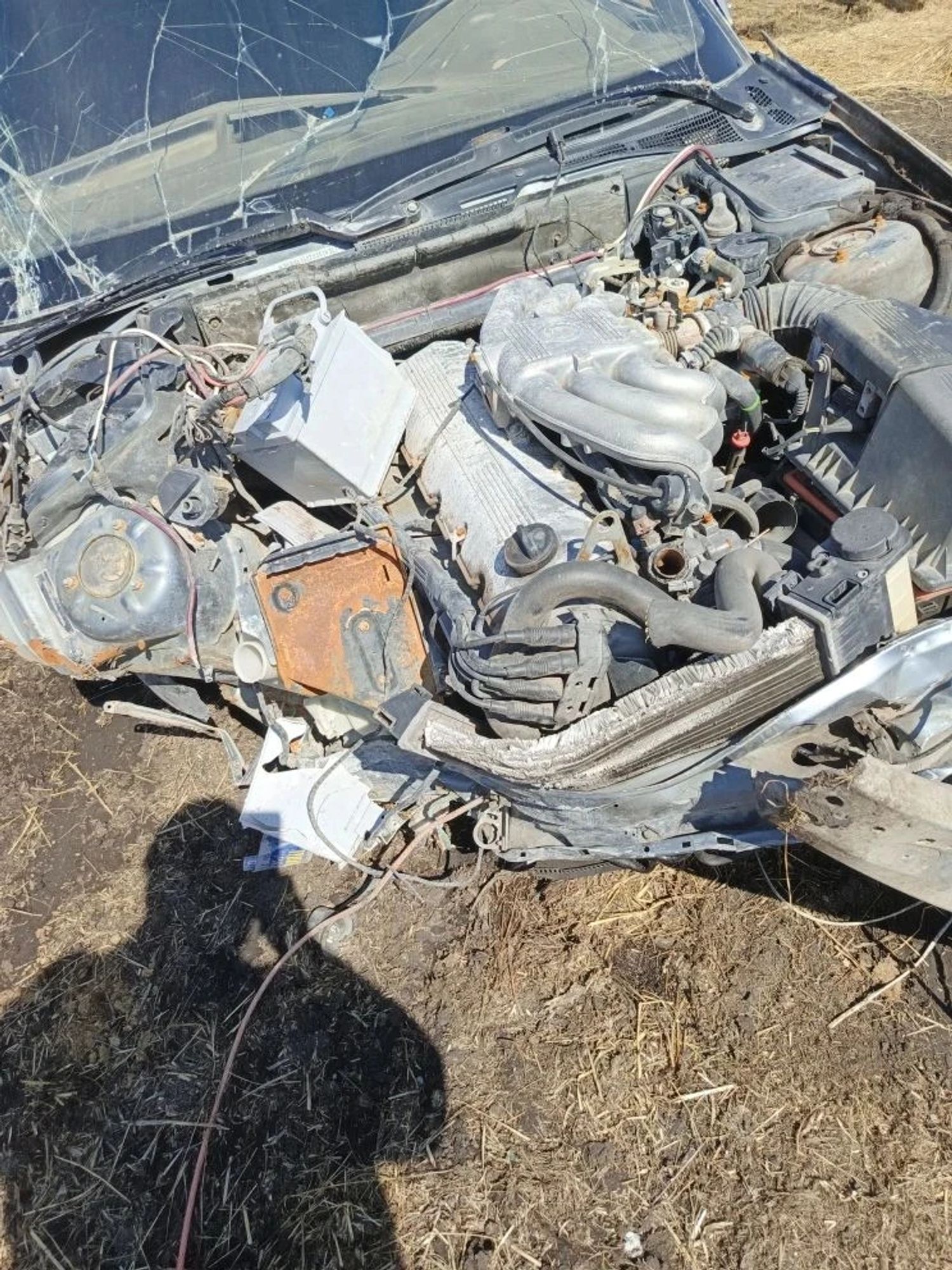 https://ycs.partsauto.market/partsauto-images/thmbs/userImages/d89d66a30f14dbad161fb7a986aa0fe5/car/7f6cc9f6-8997-49d6-bf0c-2c3d77322680_1779978726248.jpg
