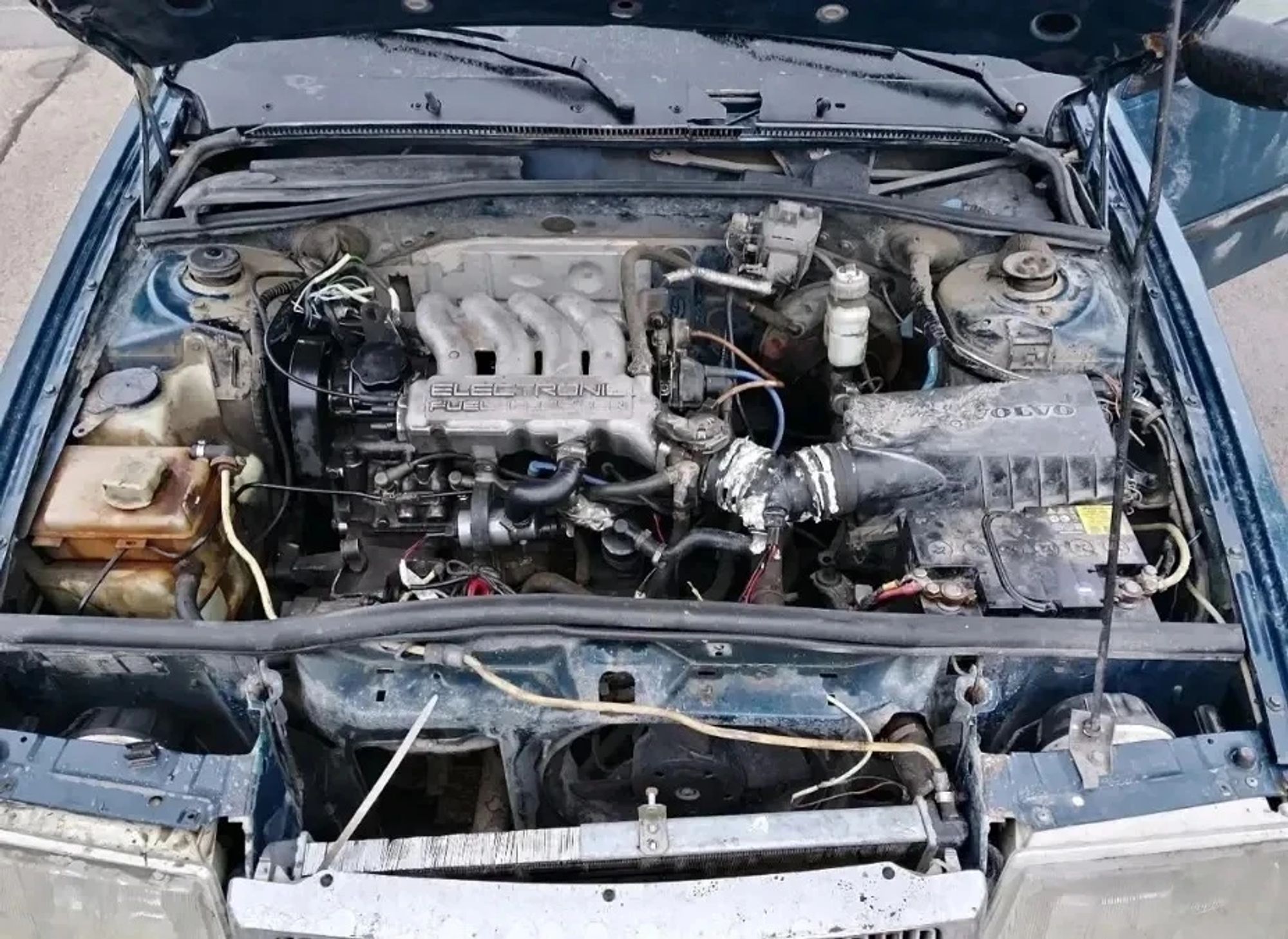 https://ycs.partsauto.market/partsauto-images/thmbs/userImages/d89d66a30f14dbad161fb7a986aa0fe5/car/eae8dd9f-8d56-4d21-af7a-5468e7db1351_1781871706133.jpg