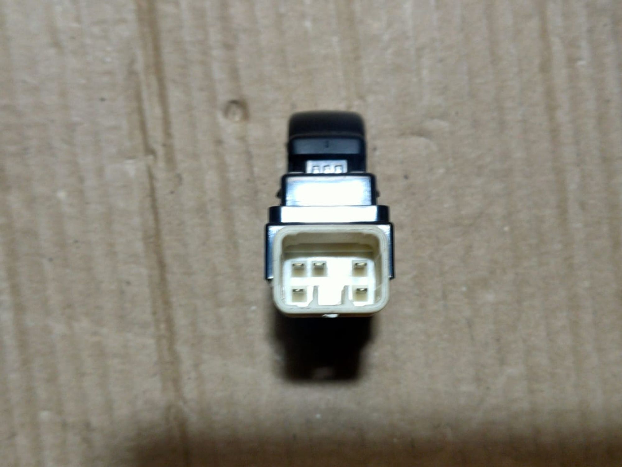 https://ycs.partsauto.market/partsauto-images/thmbs/userImages/d89d66a30f14dbad161fb7a986aa0fe5/part/0005b441-14a8-4b40-8b4f-4ec72387ecac_1721992815754.jpg