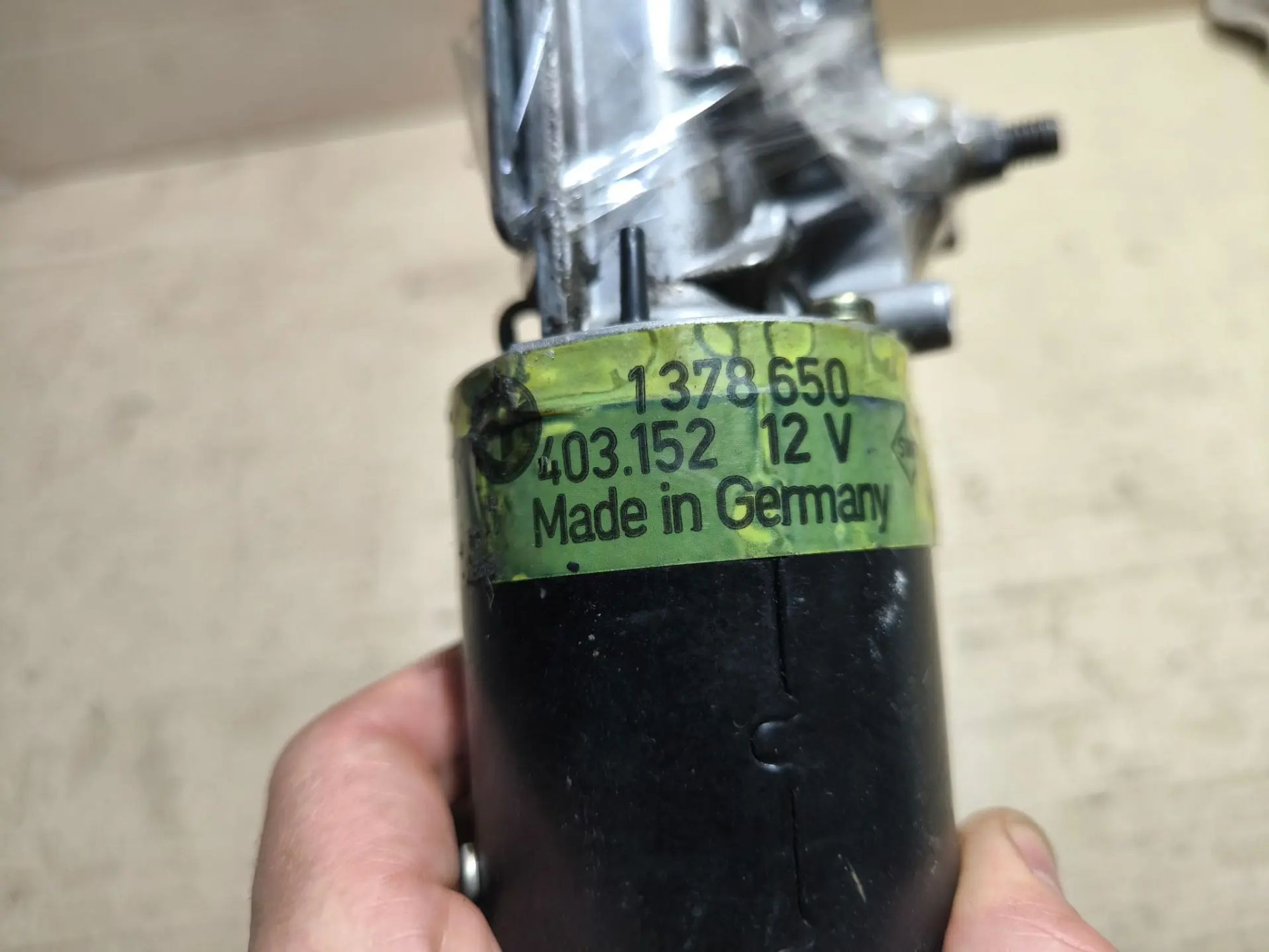 https://ycs.partsauto.market/partsauto-images/thmbs/userImages/d89d66a30f14dbad161fb7a986aa0fe5/part/00b0212a-2fd9-4bae-b535-f1b85efbd623_1783521525692.jpg