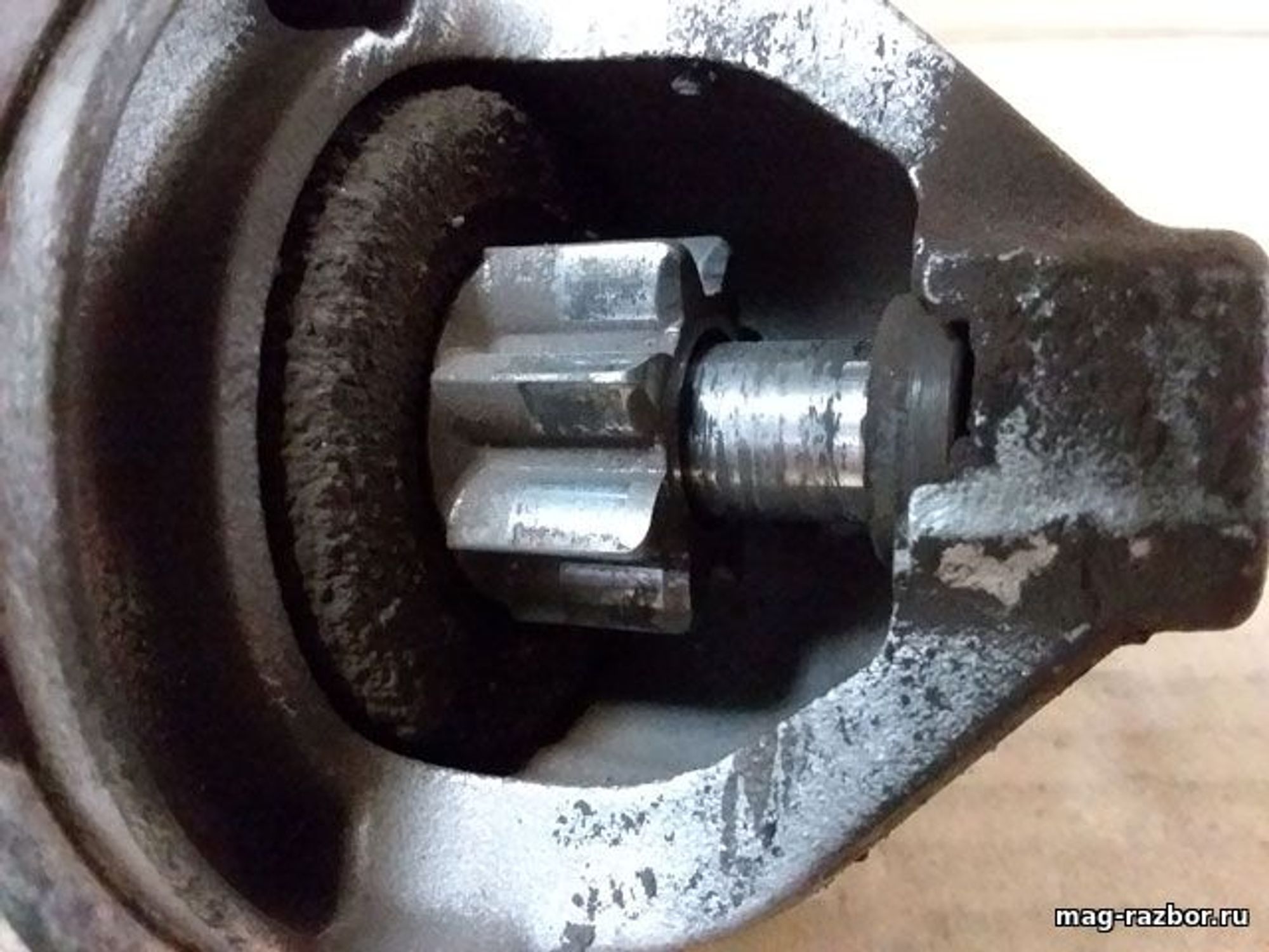 https://ycs.partsauto.market/partsauto-images/thmbs/userImages/d89d66a30f14dbad161fb7a986aa0fe5/part/015aae0f-4426-406c-adbf-7f3a63380d1c_1718780482926.jpg
