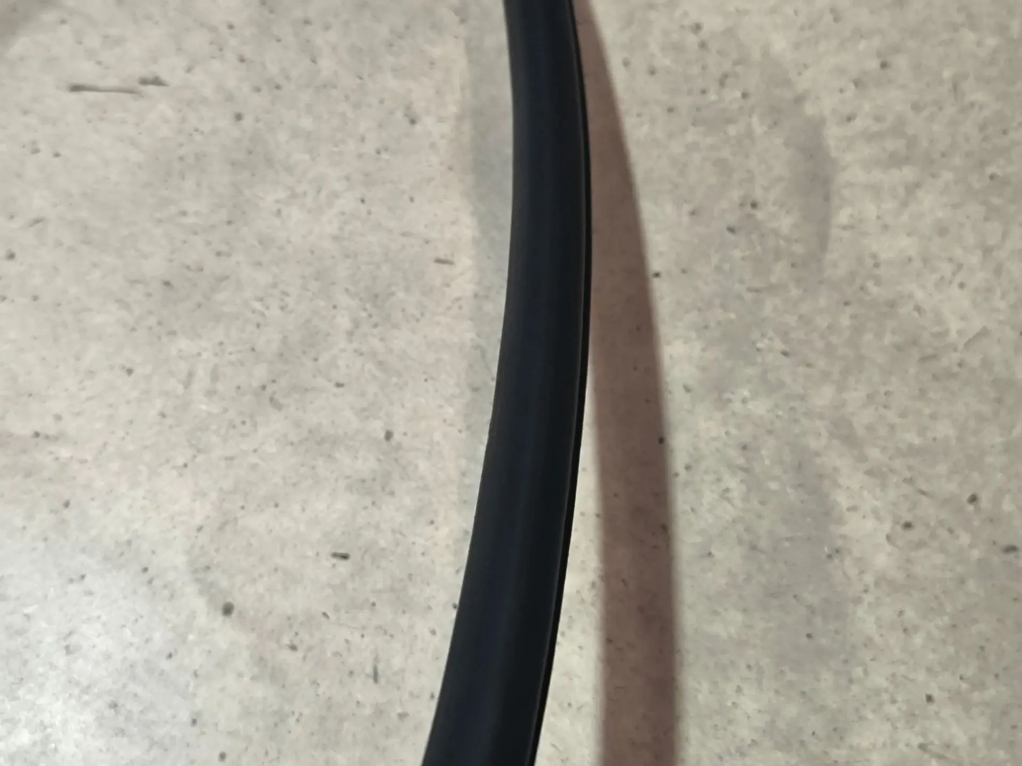 https://ycs.partsauto.market/partsauto-images/thmbs/userImages/d89d66a30f14dbad161fb7a986aa0fe5/part/02d5a94d-e70f-42fb-9889-2b216fdcf6c5_1785562805735.jpg