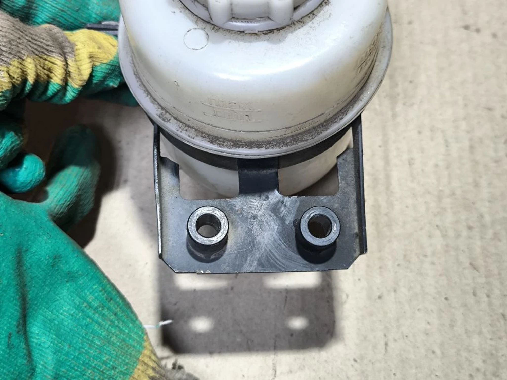 https://ycs.partsauto.market/partsauto-images/thmbs/userImages/d89d66a30f14dbad161fb7a986aa0fe5/part/035ab48a-5026-40ae-926c-9a862d880d03_1780574640472.jpg