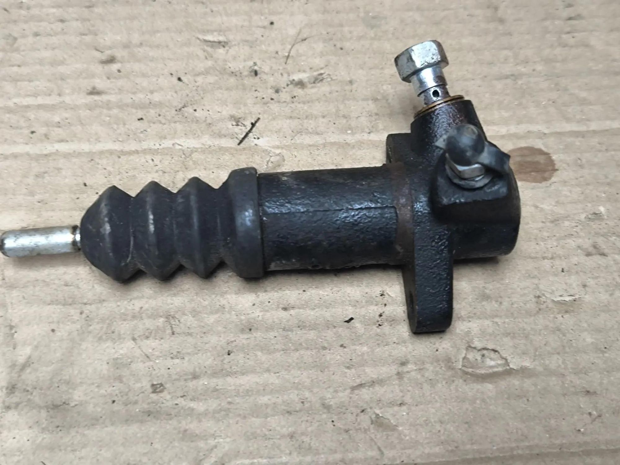 https://ycs.partsauto.market/partsauto-images/thmbs/userImages/d89d66a30f14dbad161fb7a986aa0fe5/part/05458637-cfdd-406b-956a-4e417a6b8c31_1786882169829.jpg
