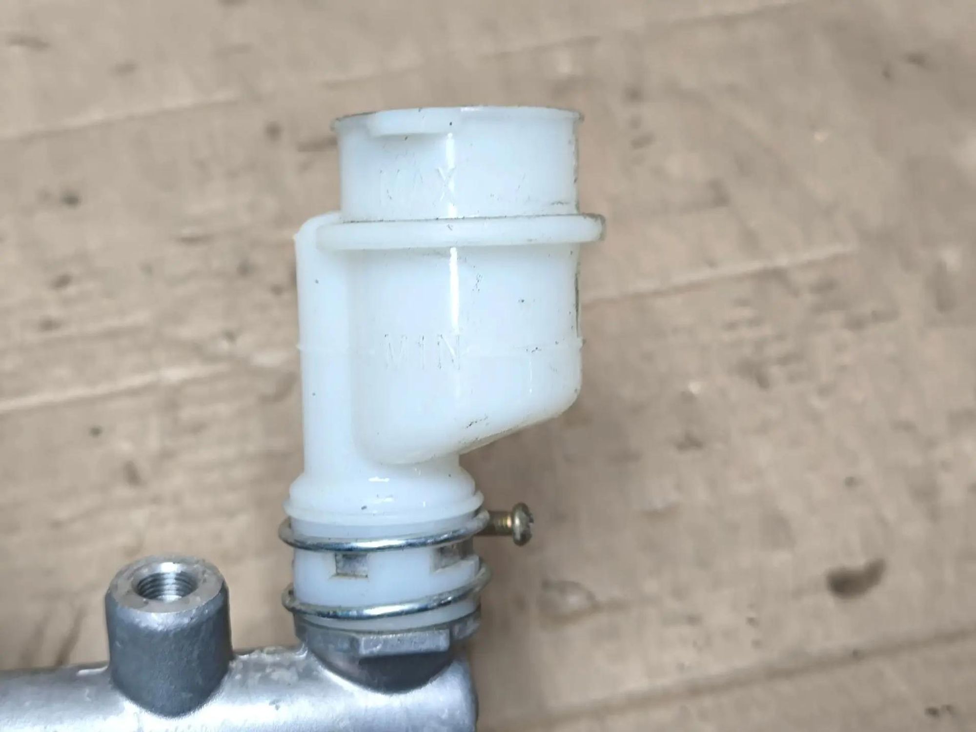 https://ycs.partsauto.market/partsauto-images/thmbs/userImages/d89d66a30f14dbad161fb7a986aa0fe5/part/05880e0a-4164-49c6-844b-0d98bf71f7e7_1786942160760.jpg