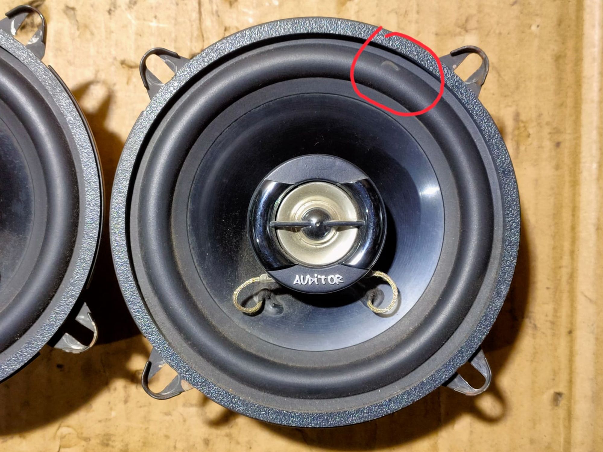 https://ycs.partsauto.market/partsauto-images/thmbs/userImages/d89d66a30f14dbad161fb7a986aa0fe5/part/067095b2-59eb-4312-9a49-7bb965aa4ac9_1728883670585.jpg