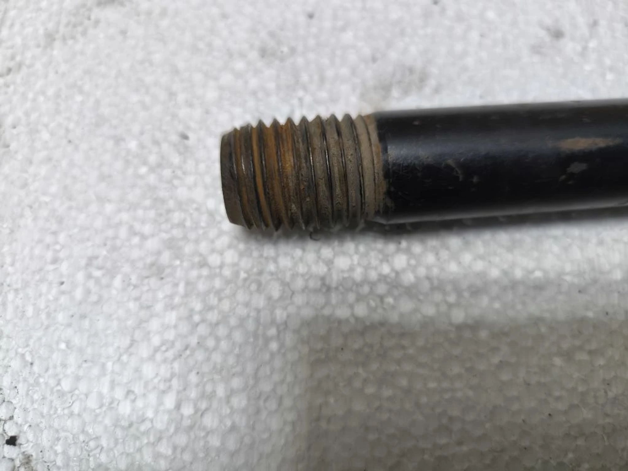 https://ycs.partsauto.market/partsauto-images/thmbs/userImages/d89d66a30f14dbad161fb7a986aa0fe5/part/0bb47fd5-2d1b-4e74-bb11-50b2ced56b2a_1776071753224.jpg