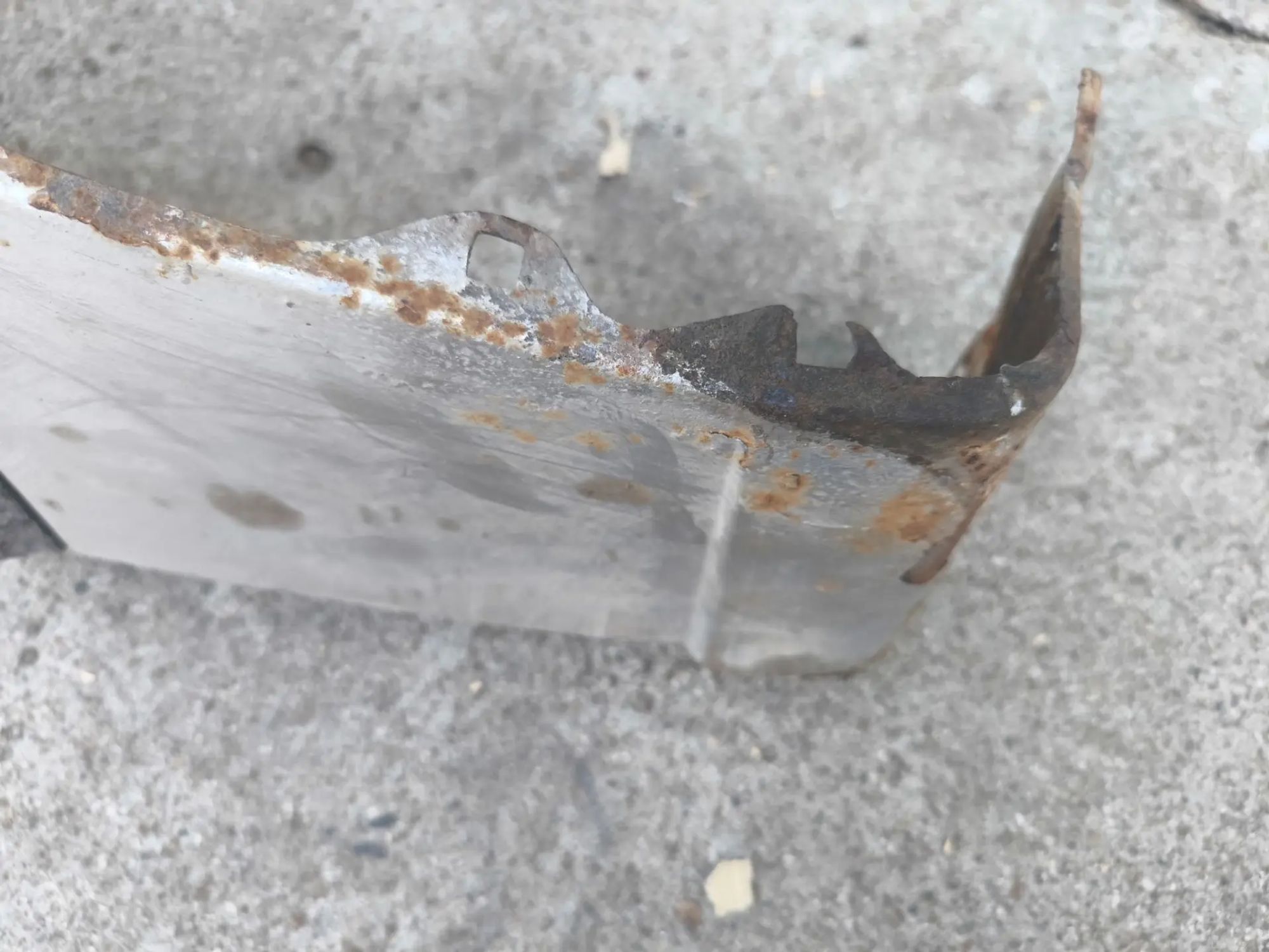 https://ycs.partsauto.market/partsauto-images/thmbs/userImages/d89d66a30f14dbad161fb7a986aa0fe5/part/0c5ea903-cc19-4135-b93b-7cd2efbf0a84_1785244120541.jpg