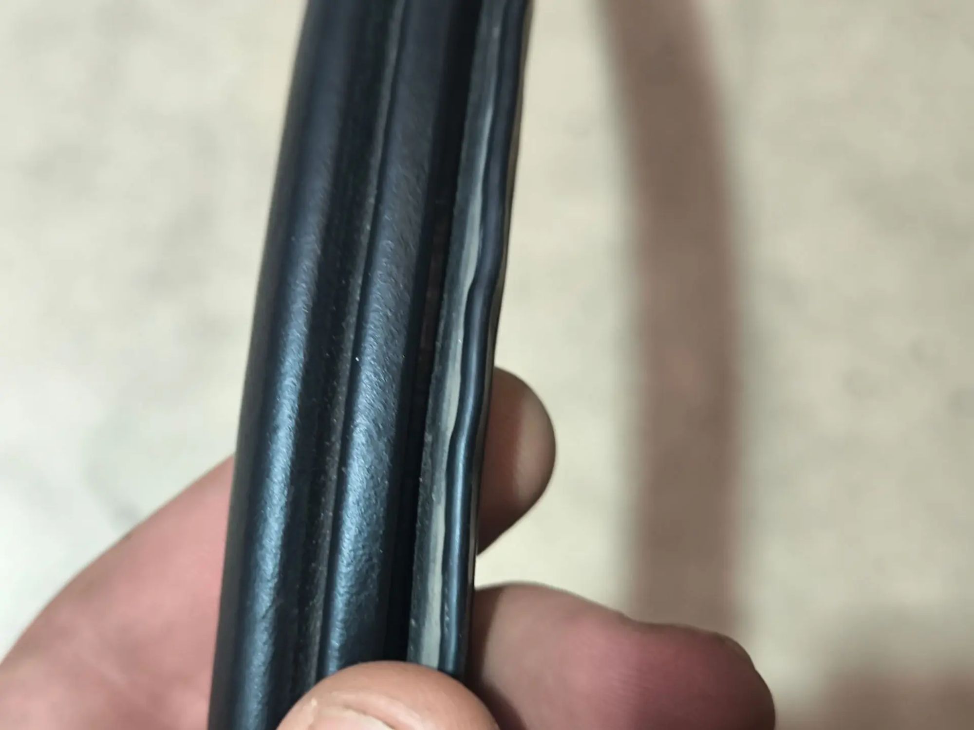 https://ycs.partsauto.market/partsauto-images/thmbs/userImages/d89d66a30f14dbad161fb7a986aa0fe5/part/0f5bcc3a-947f-44e8-8bf1-617728667921_1785562805552.jpg