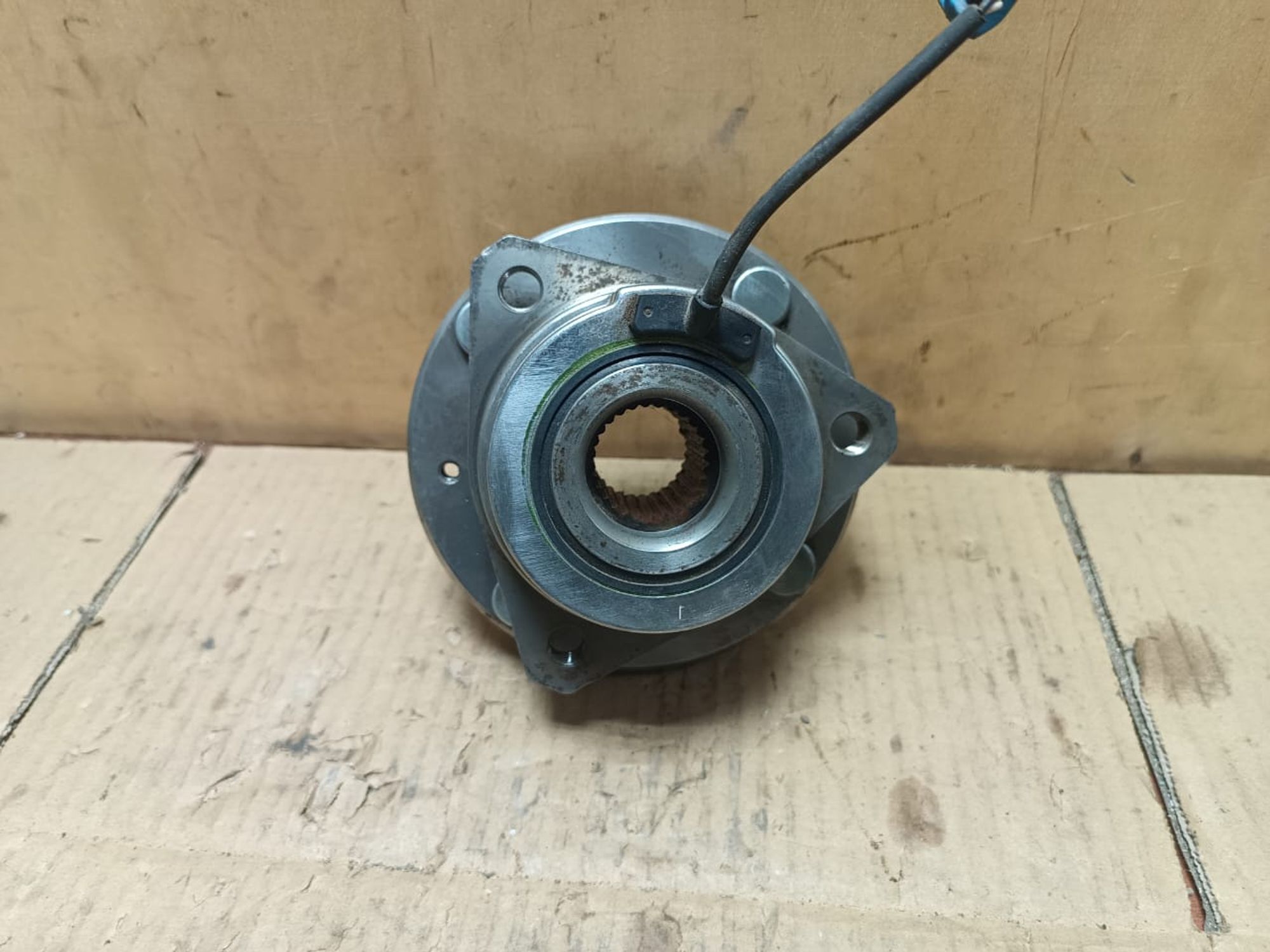 https://ycs.partsauto.market/partsauto-images/thmbs/userImages/d89d66a30f14dbad161fb7a986aa0fe5/part/0fd1b35e-074b-4a29-8d76-768750018c3e_1739951616750.jpg