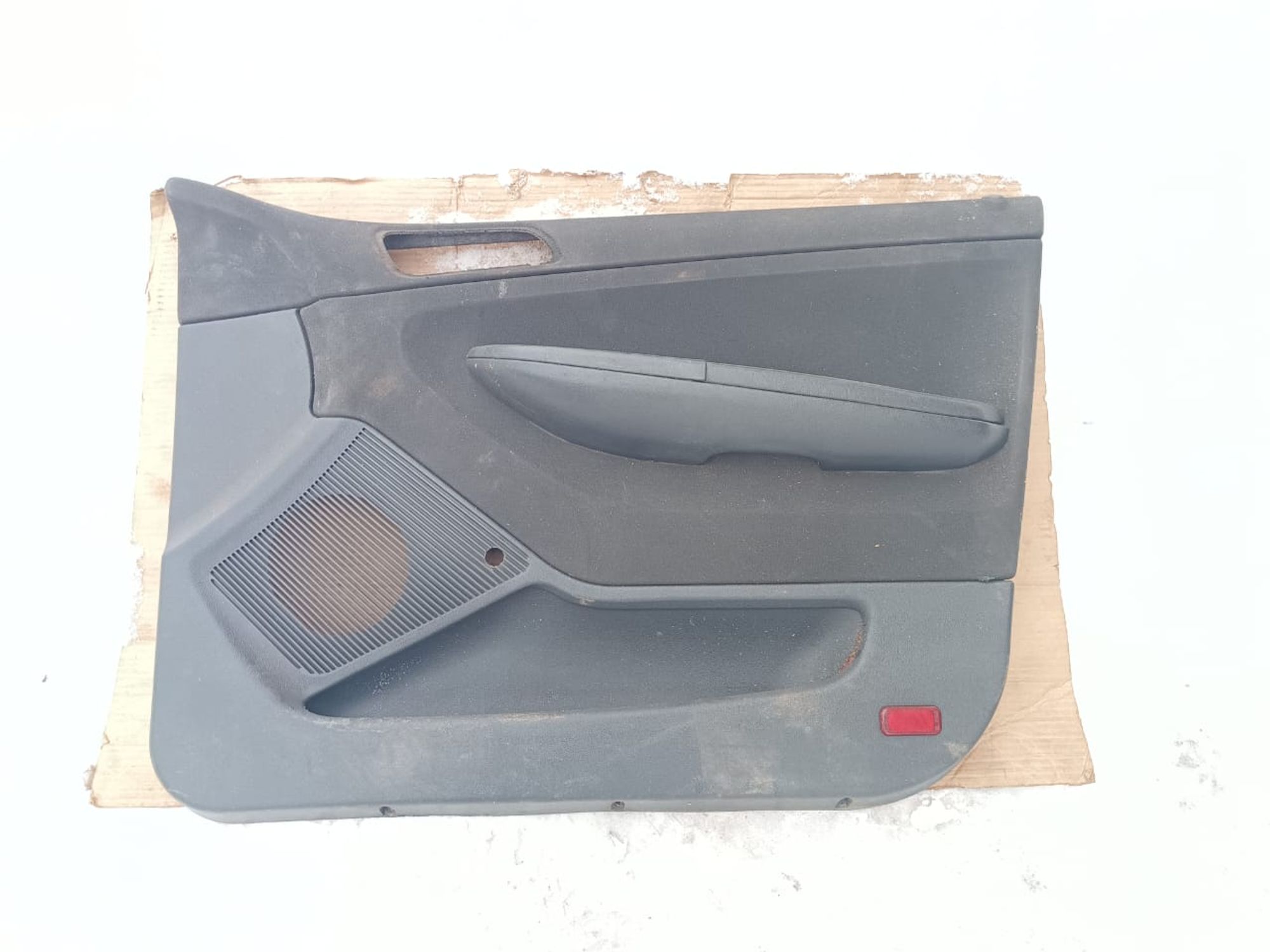 https://ycs.partsauto.market/partsauto-images/thmbs/userImages/d89d66a30f14dbad161fb7a986aa0fe5/part/1072e66d-a40a-49eb-9fec-65aa95227318_1740554871415.jpg