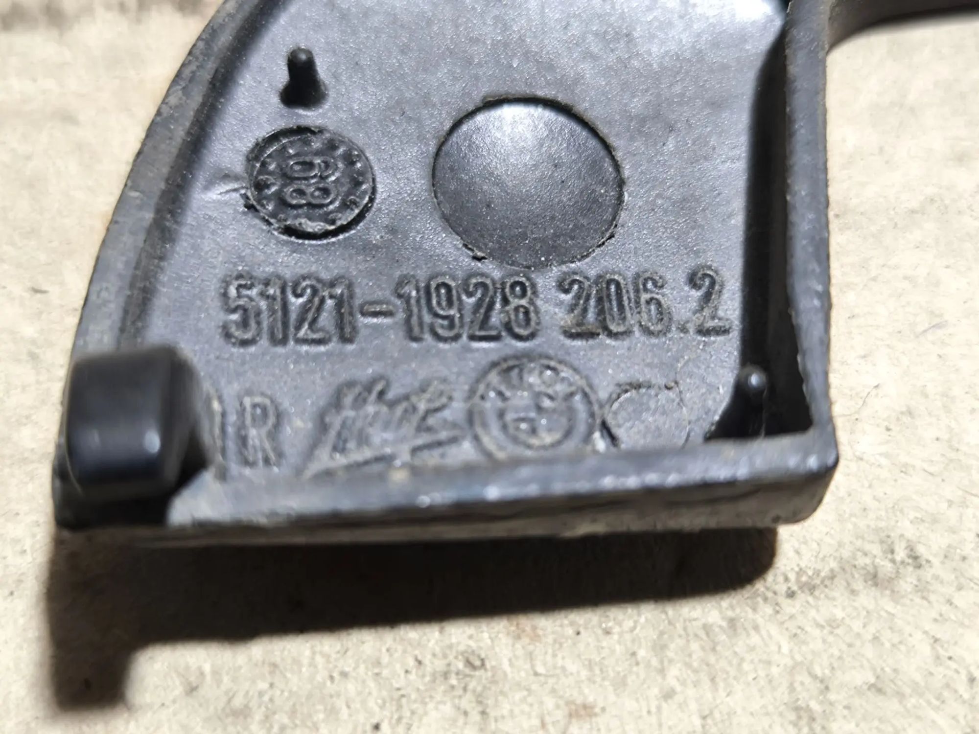 https://ycs.partsauto.market/partsauto-images/thmbs/userImages/d89d66a30f14dbad161fb7a986aa0fe5/part/11ca777a-a8f8-46d6-8496-2cb9d39be47e_1783433786237.jpg