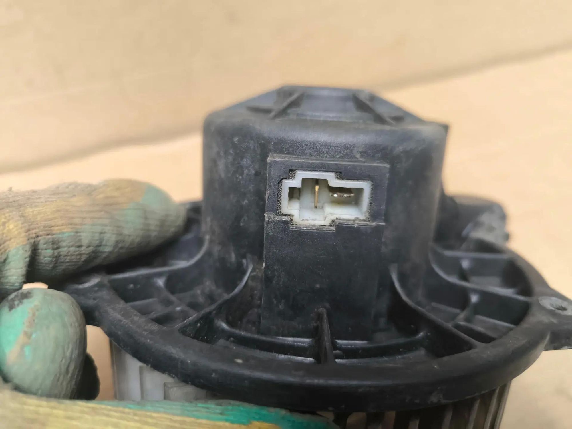 https://ycs.partsauto.market/partsauto-images/thmbs/userImages/d89d66a30f14dbad161fb7a986aa0fe5/part/11e29ea9-5256-429f-a04e-2f3bbced40fa_1786261920383.jpg