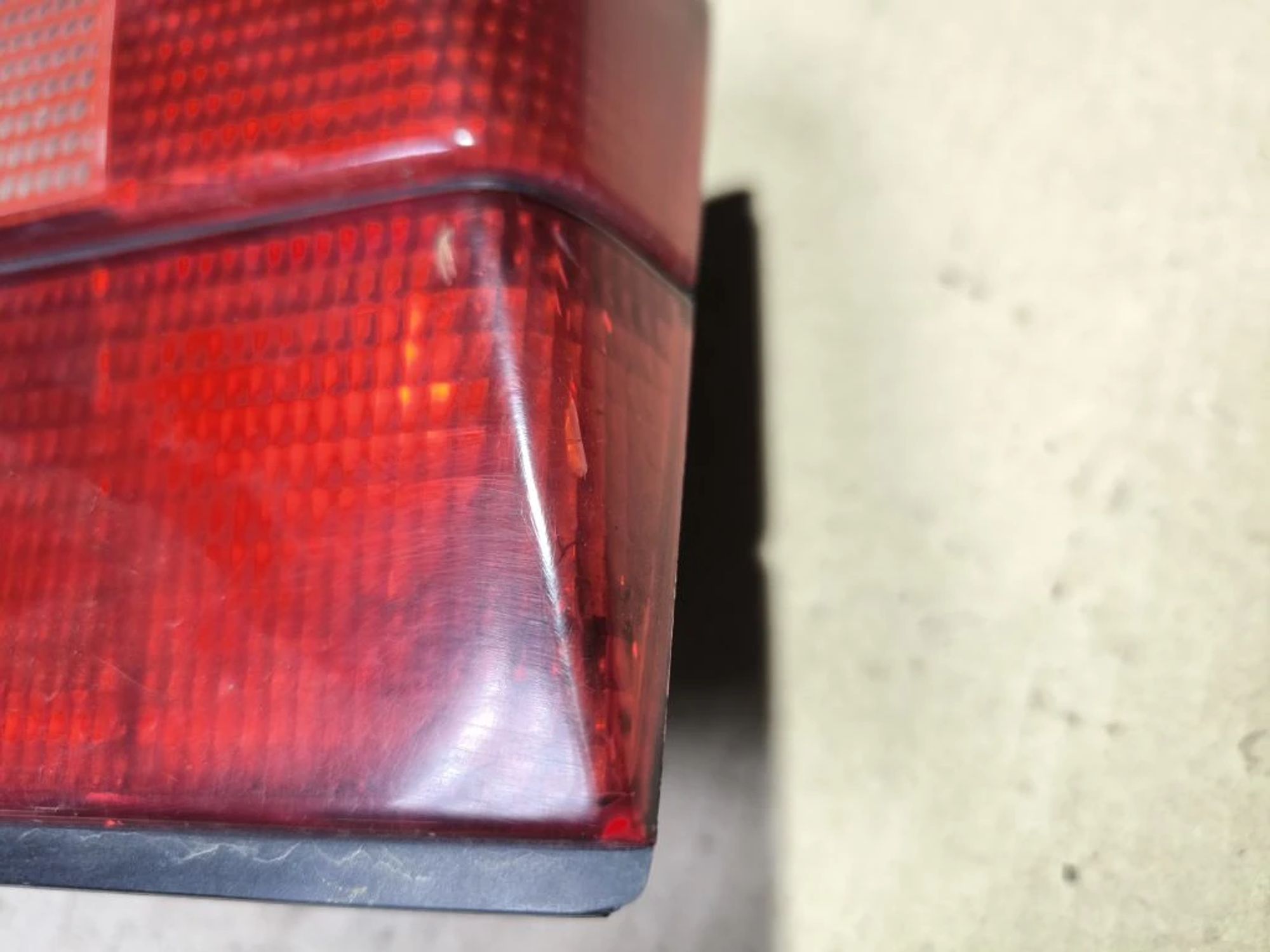 https://ycs.partsauto.market/partsauto-images/thmbs/userImages/d89d66a30f14dbad161fb7a986aa0fe5/part/121ed898-f9dc-48c0-b6a1-11d671510388_1780571786040.jpg