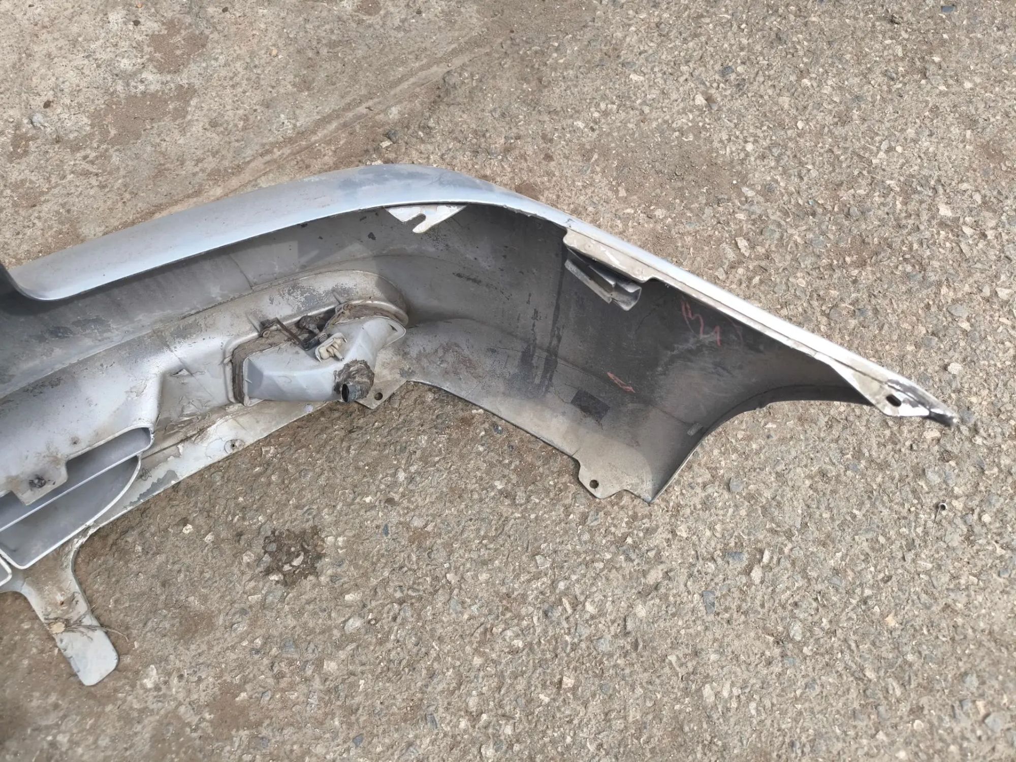 https://ycs.partsauto.market/partsauto-images/thmbs/userImages/d89d66a30f14dbad161fb7a986aa0fe5/part/12d778e4-c46e-4f9e-bba8-1ed3c326c651_1784474680820.jpg