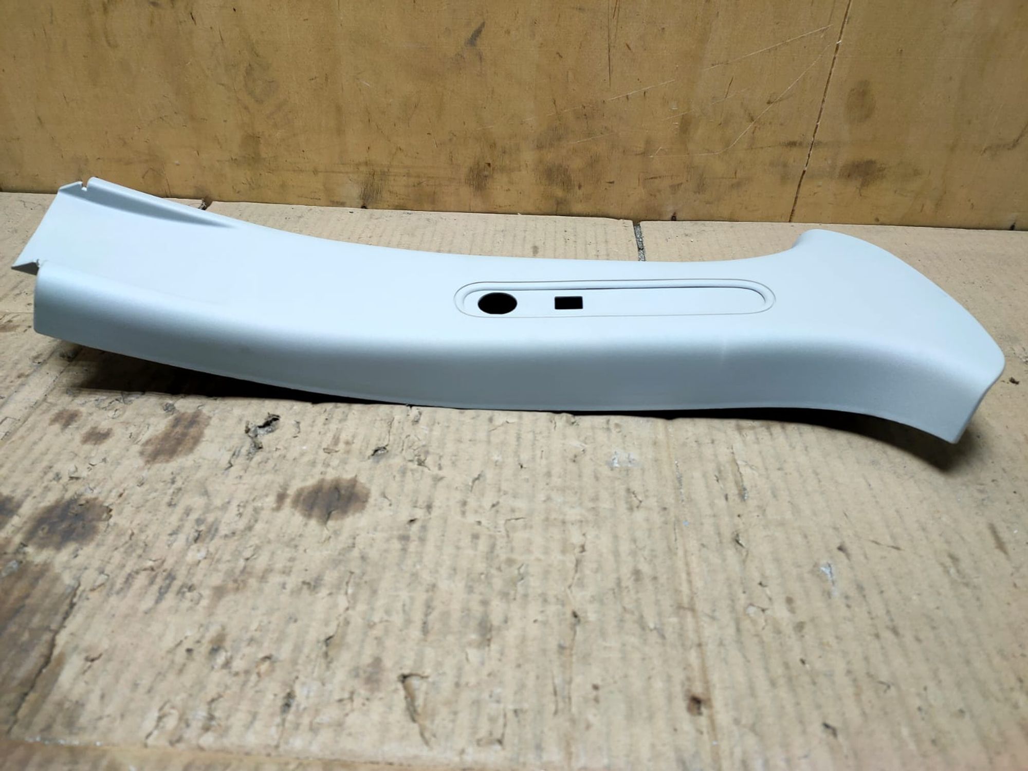 https://ycs.partsauto.market/partsauto-images/thmbs/userImages/d89d66a30f14dbad161fb7a986aa0fe5/part/12e51b43-9c8a-4c25-93b7-d48c00022d99_1736143060693.jpg