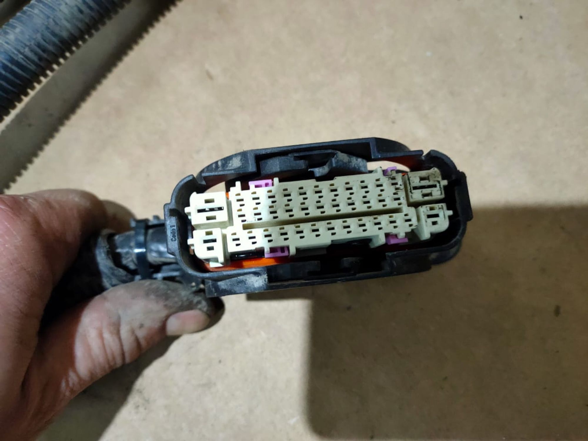 https://ycs.partsauto.market/partsauto-images/thmbs/userImages/d89d66a30f14dbad161fb7a986aa0fe5/part/13a7171a-3cbd-4aab-8600-335719b8a674_1695969321144.jpg