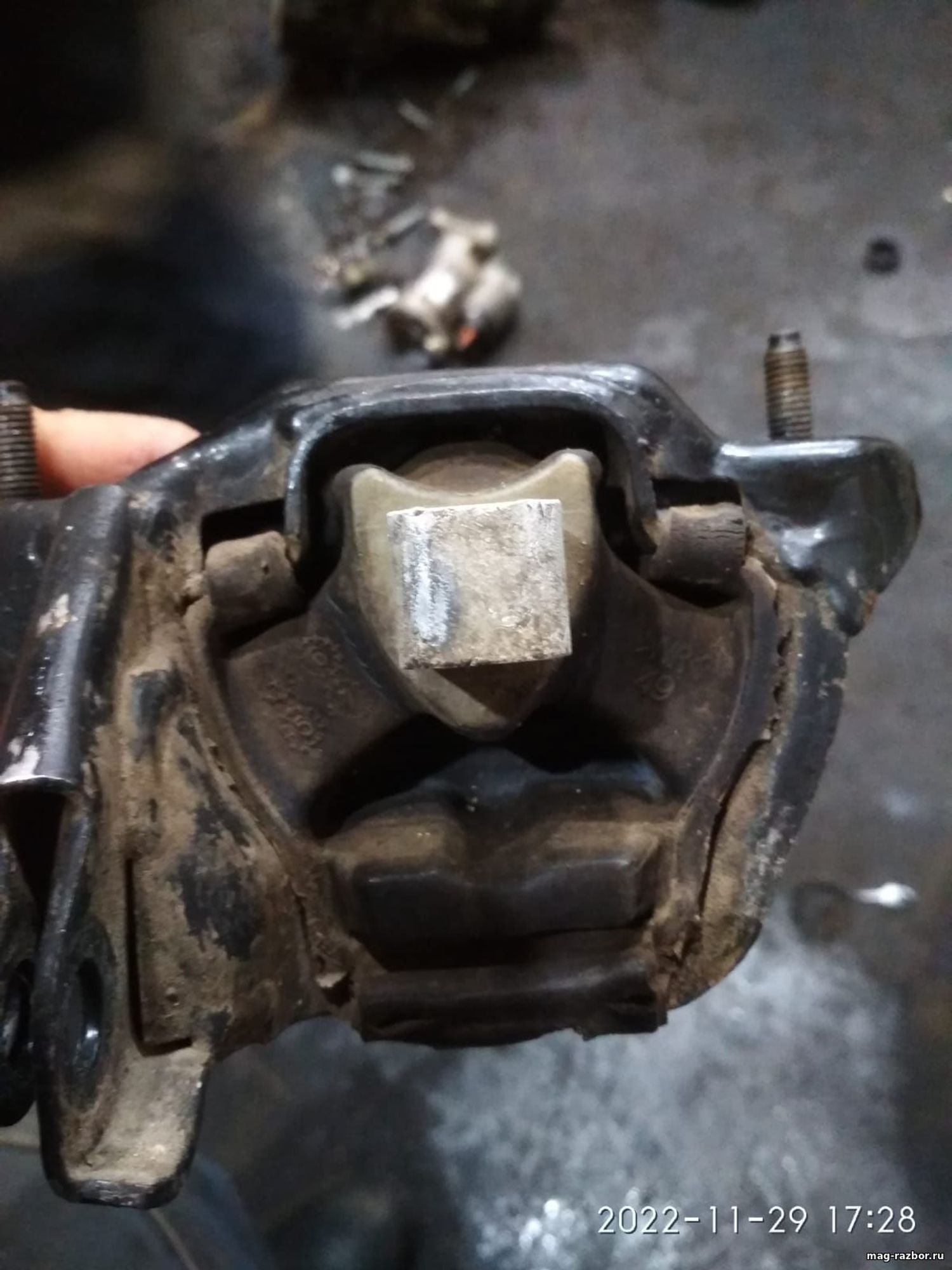 https://ycs.partsauto.market/partsauto-images/thmbs/userImages/d89d66a30f14dbad161fb7a986aa0fe5/part/14623f44-553c-4d14-af03-c94b69549964_1720939707627.jpg