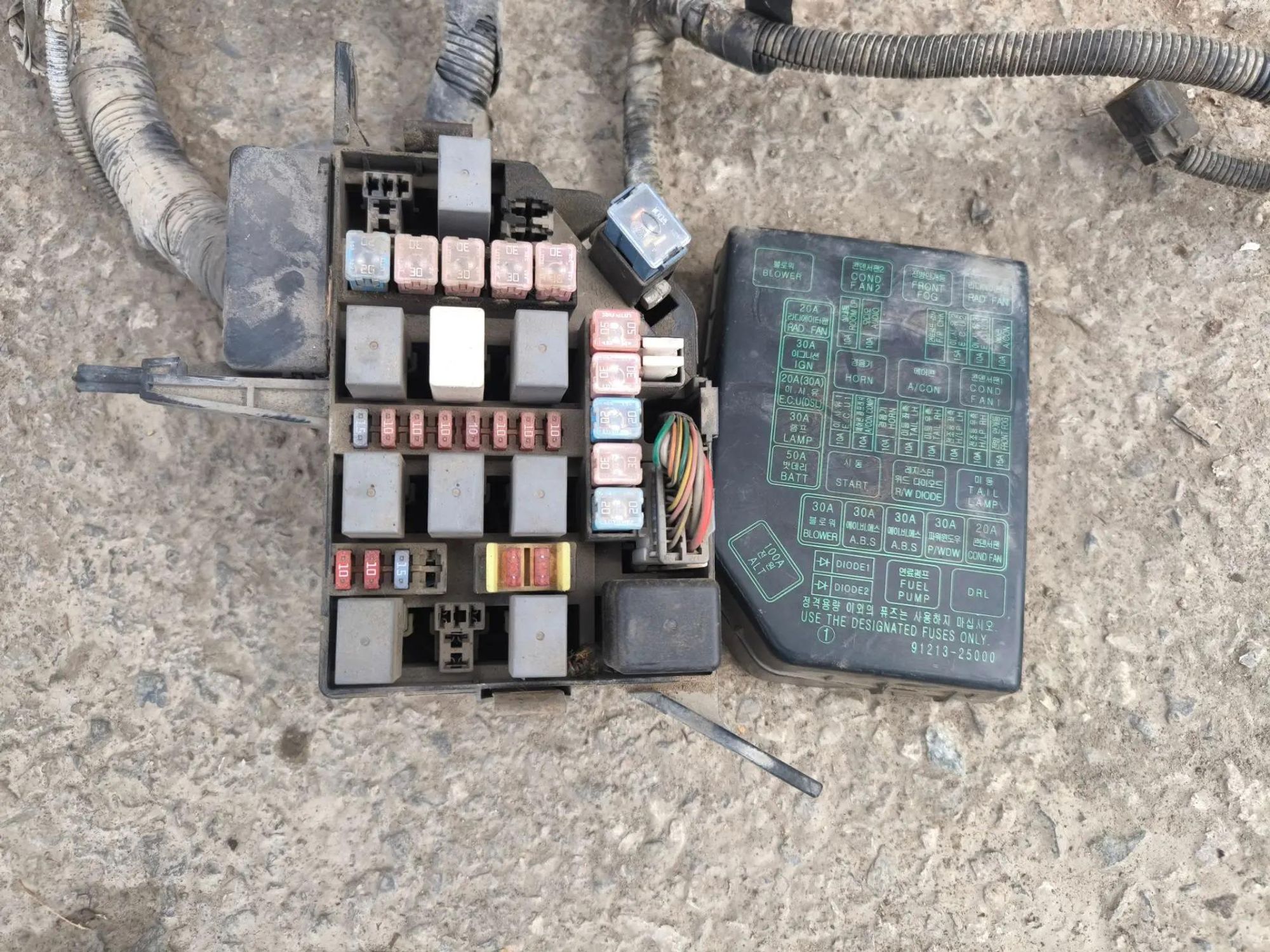 https://ycs.partsauto.market/partsauto-images/thmbs/userImages/d89d66a30f14dbad161fb7a986aa0fe5/part/1522c9ea-17a4-4b03-8675-bea85455907d_1786882922777.jpg