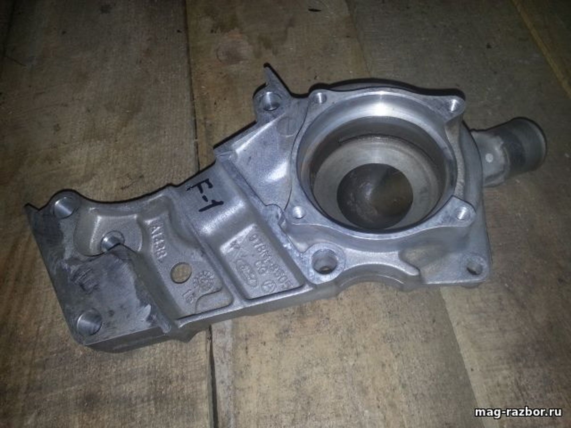 https://ycs.partsauto.market/partsauto-images/thmbs/userImages/d89d66a30f14dbad161fb7a986aa0fe5/part/1687aac5-5e31-4b75-93ad-3914a9661a43_1694881194822.jpg