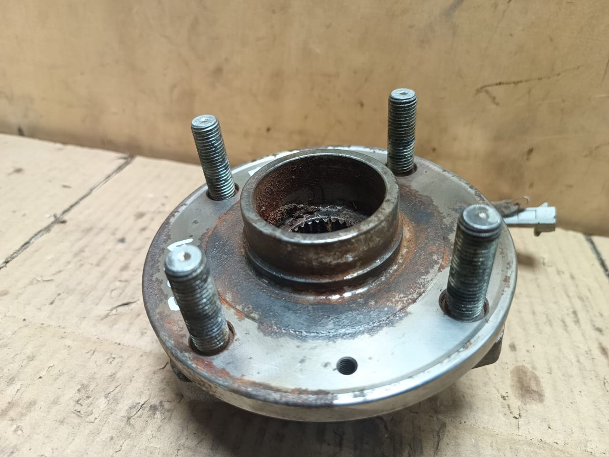https://ycs.partsauto.market/partsauto-images/thmbs/userImages/d89d66a30f14dbad161fb7a986aa0fe5/part/1699ed76-5b82-4f67-bf2b-4d0821211aa8_1739951616748.jpg