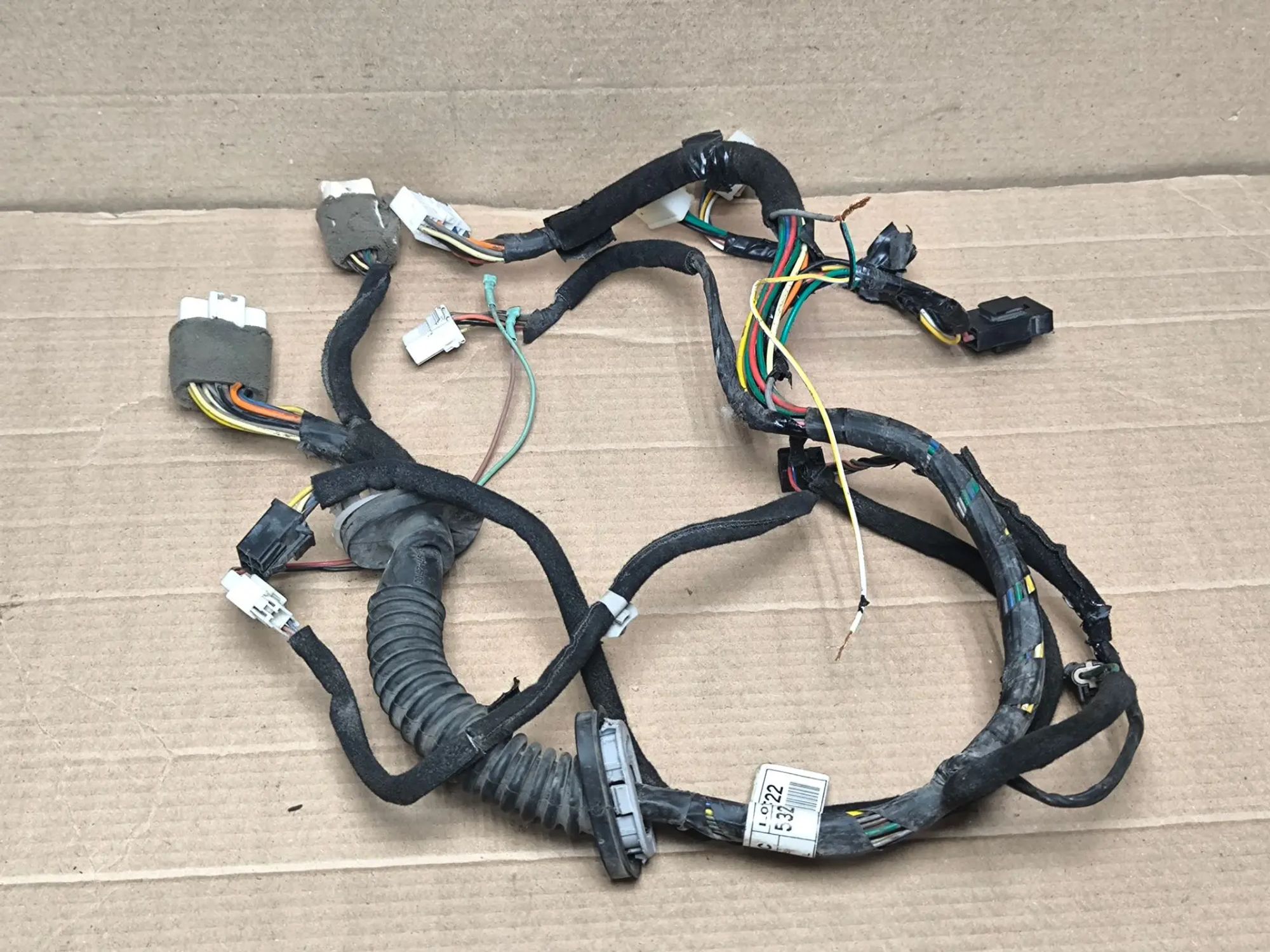 https://ycs.partsauto.market/partsauto-images/thmbs/userImages/d89d66a30f14dbad161fb7a986aa0fe5/part/17868c1b-91ab-4557-a34c-9e9b7bf064f4_1784909166836.jpg