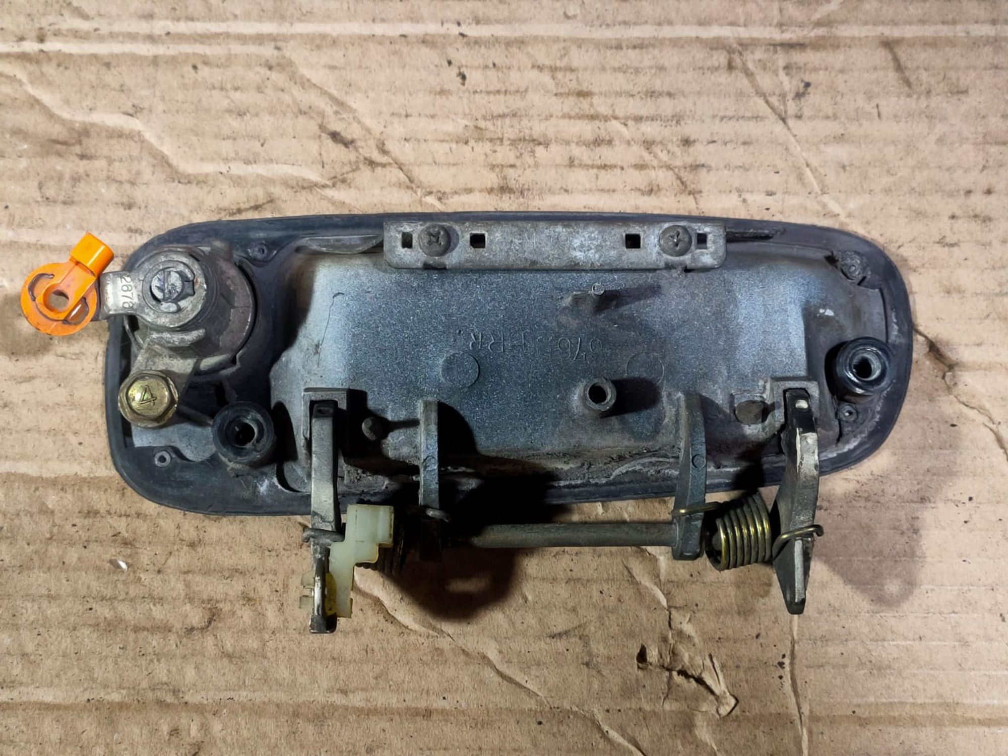 https://ycs.partsauto.market/partsauto-images/thmbs/userImages/d89d66a30f14dbad161fb7a986aa0fe5/part/18484491-a9c7-4fed-a7ba-9349714b802b_1718210276164.jpg