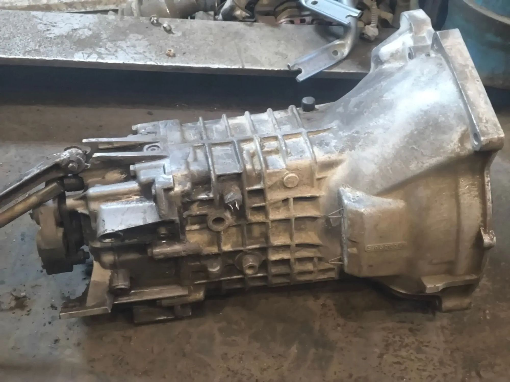 https://ycs.partsauto.market/partsauto-images/thmbs/userImages/d89d66a30f14dbad161fb7a986aa0fe5/part/18675e2d-c49c-4b5c-882c-9f59dfd54552_1782403626304.jpg
